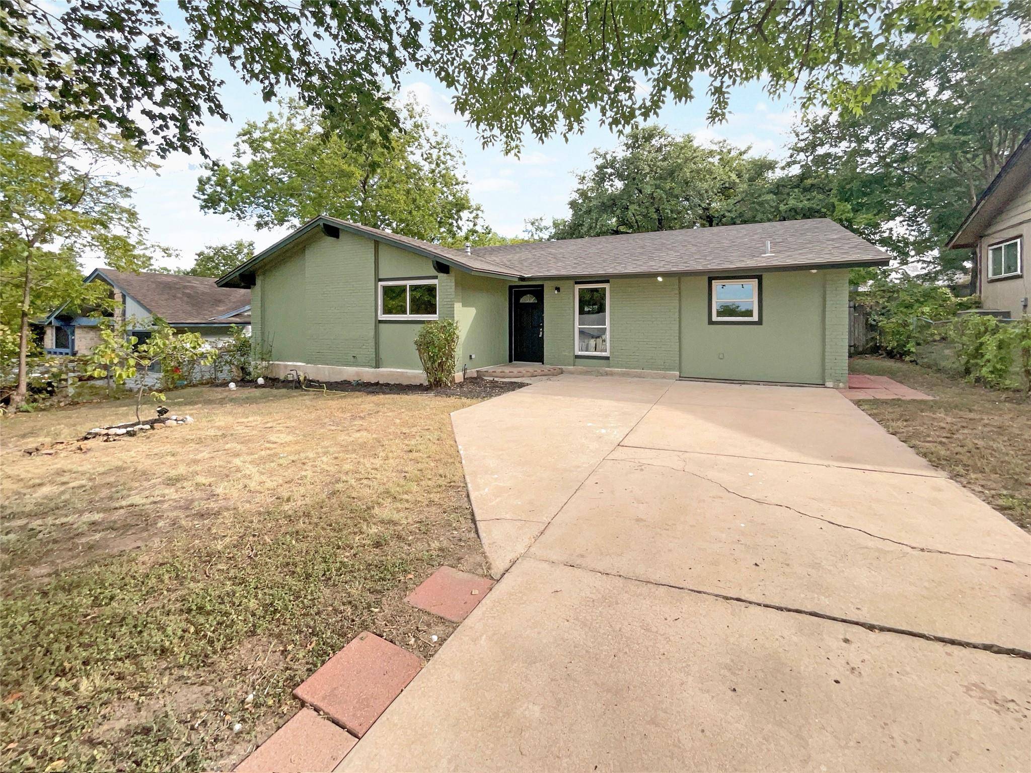 Austin, TX 78745,807 King Edward PL