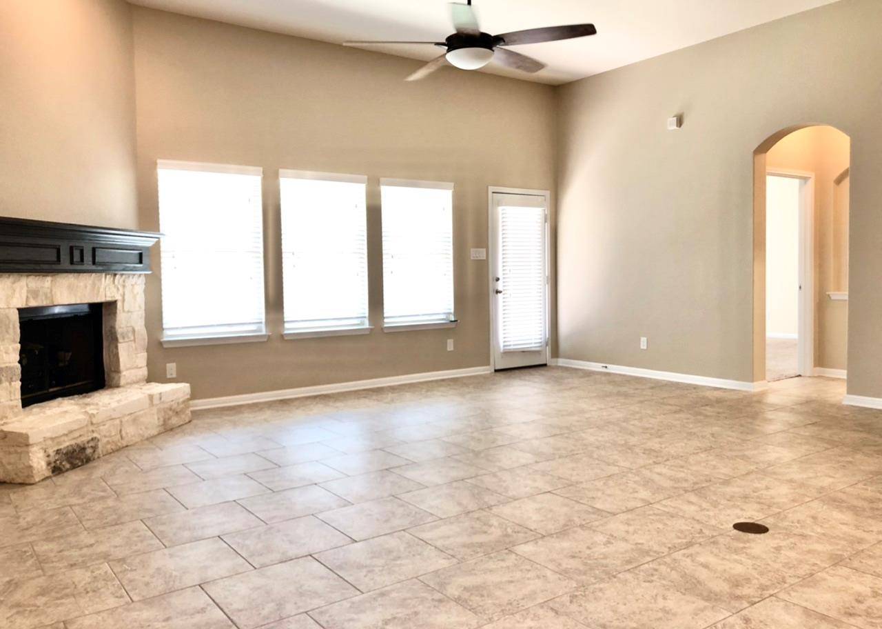 Buda, TX 78610,130 Middle Creek DR