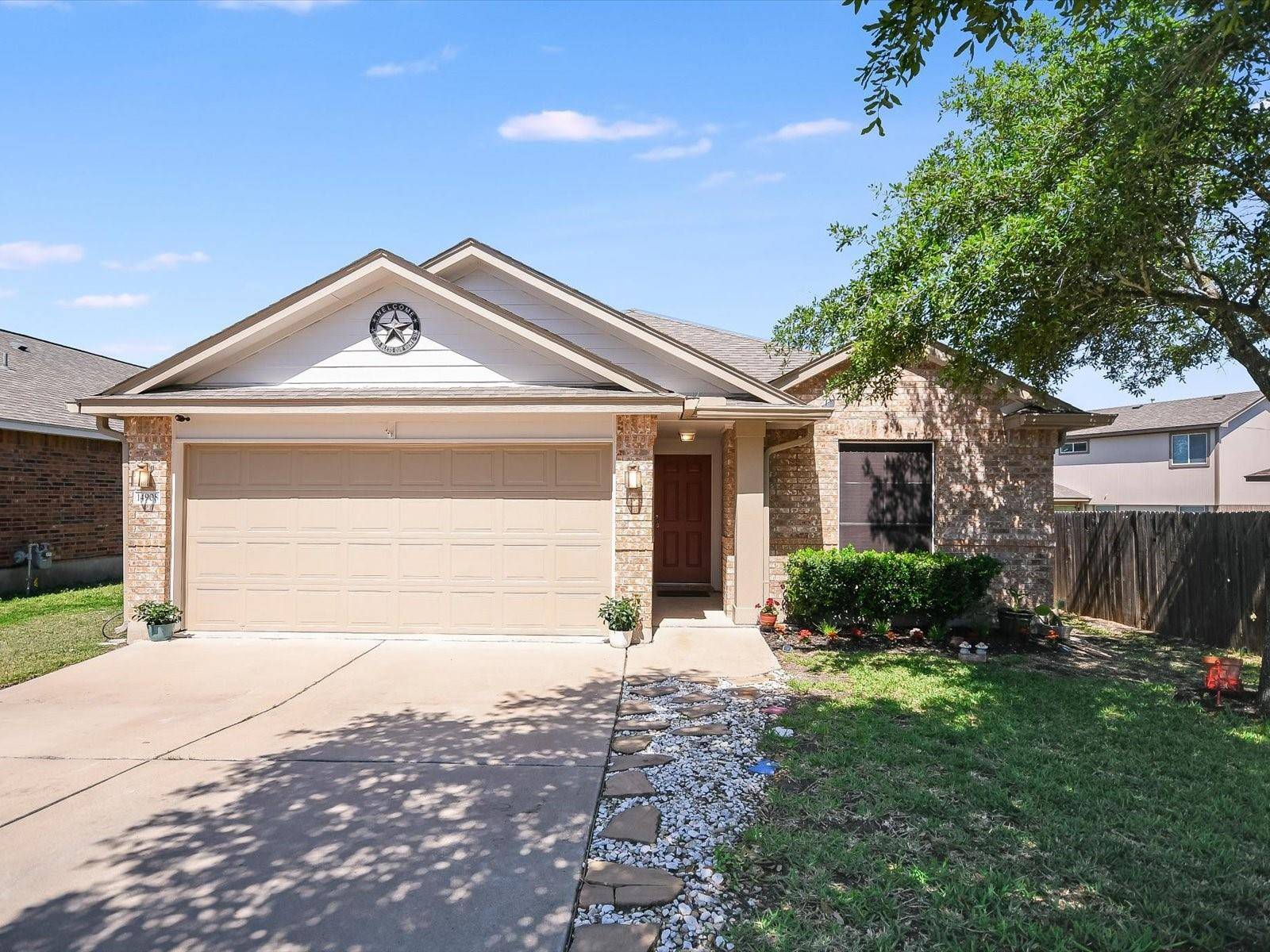 Pflugerville, TX 78660,14908 Falling Stone LN