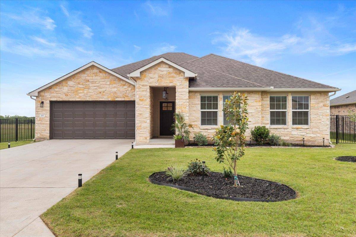 Bastrop, TX 78602,115 Loon DR