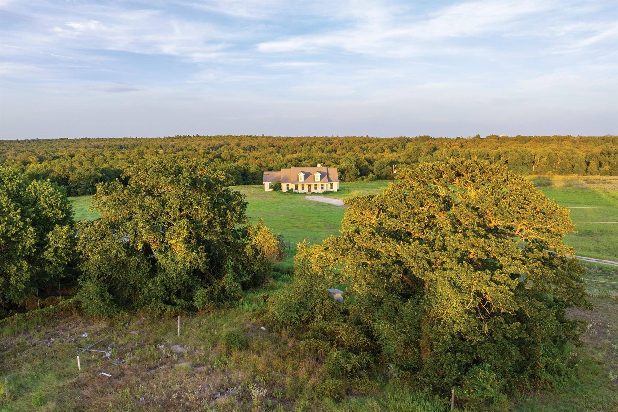 Elgin, TX 78621,498 N County Line RD