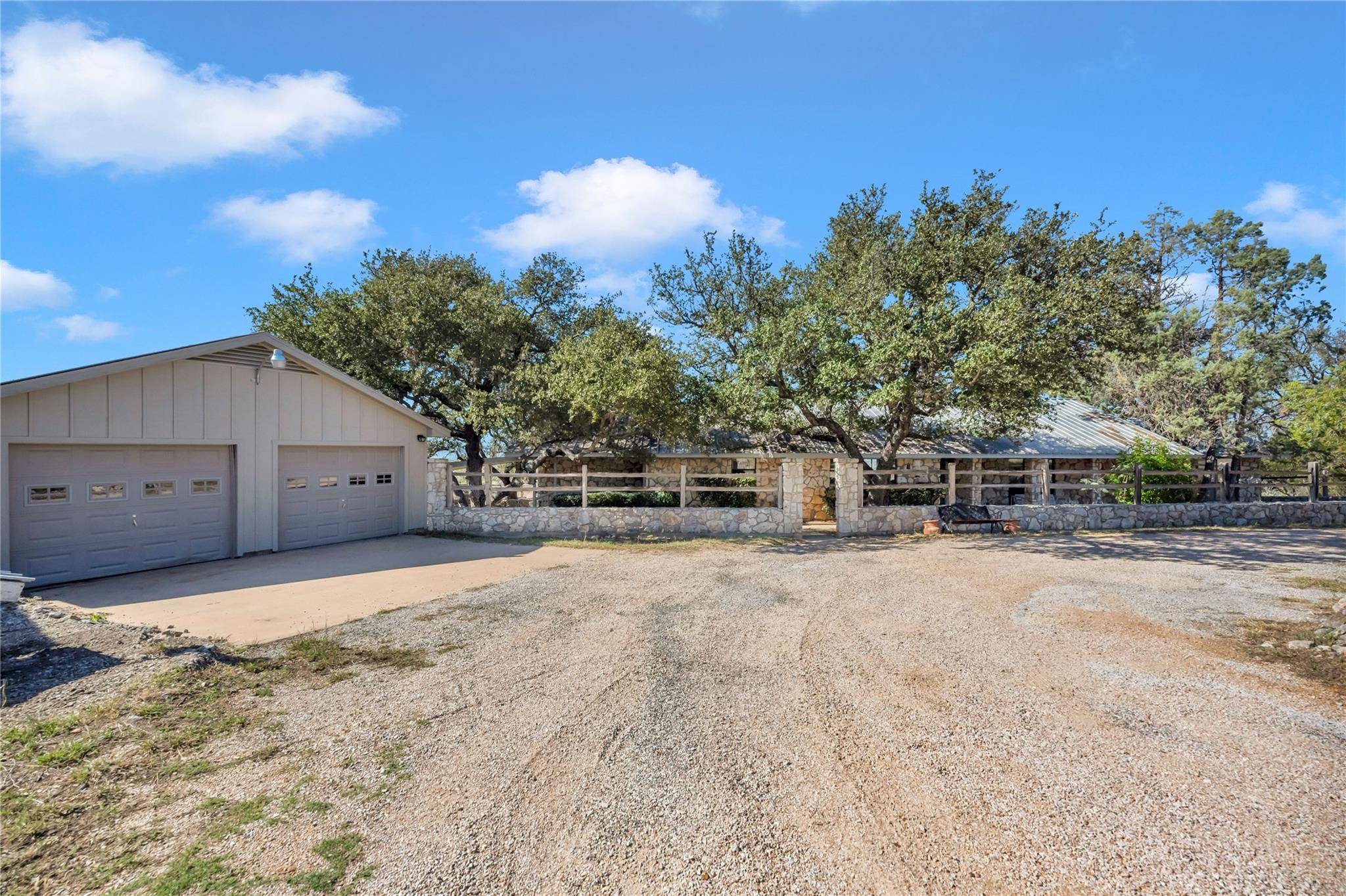 Burnet, TX 78611,300 Terry LN