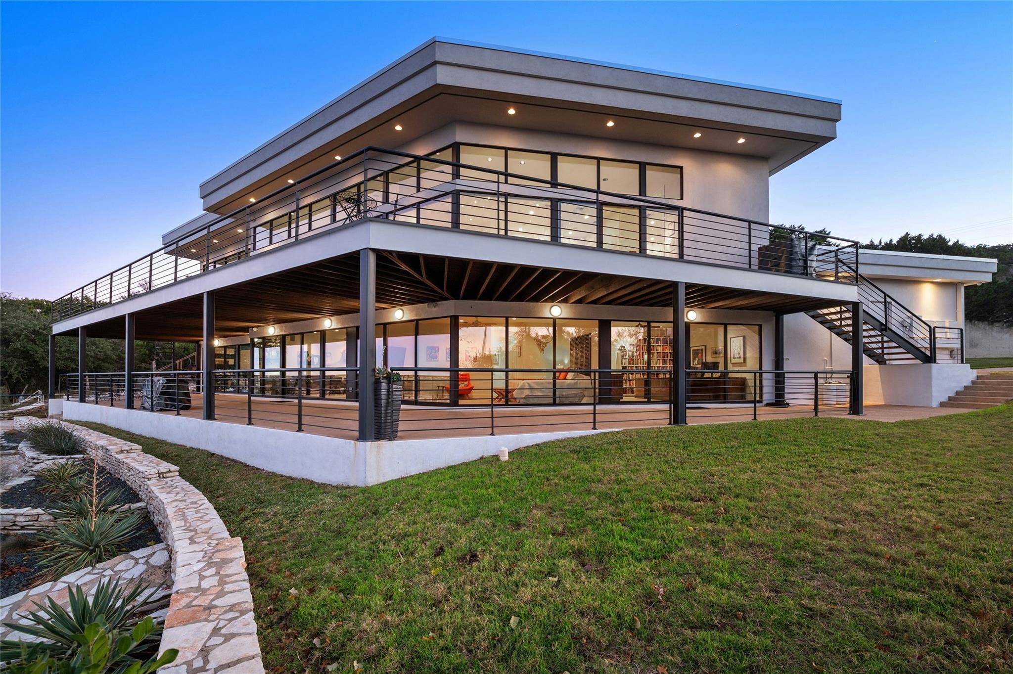 Spicewood, TX 78669,21808 Briarcliff DR