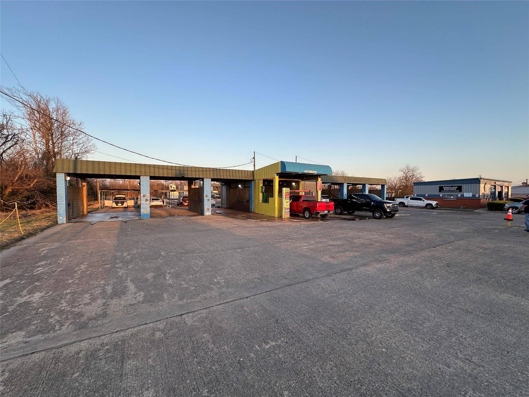 Taylor, TX 76574,1806 N Main ST