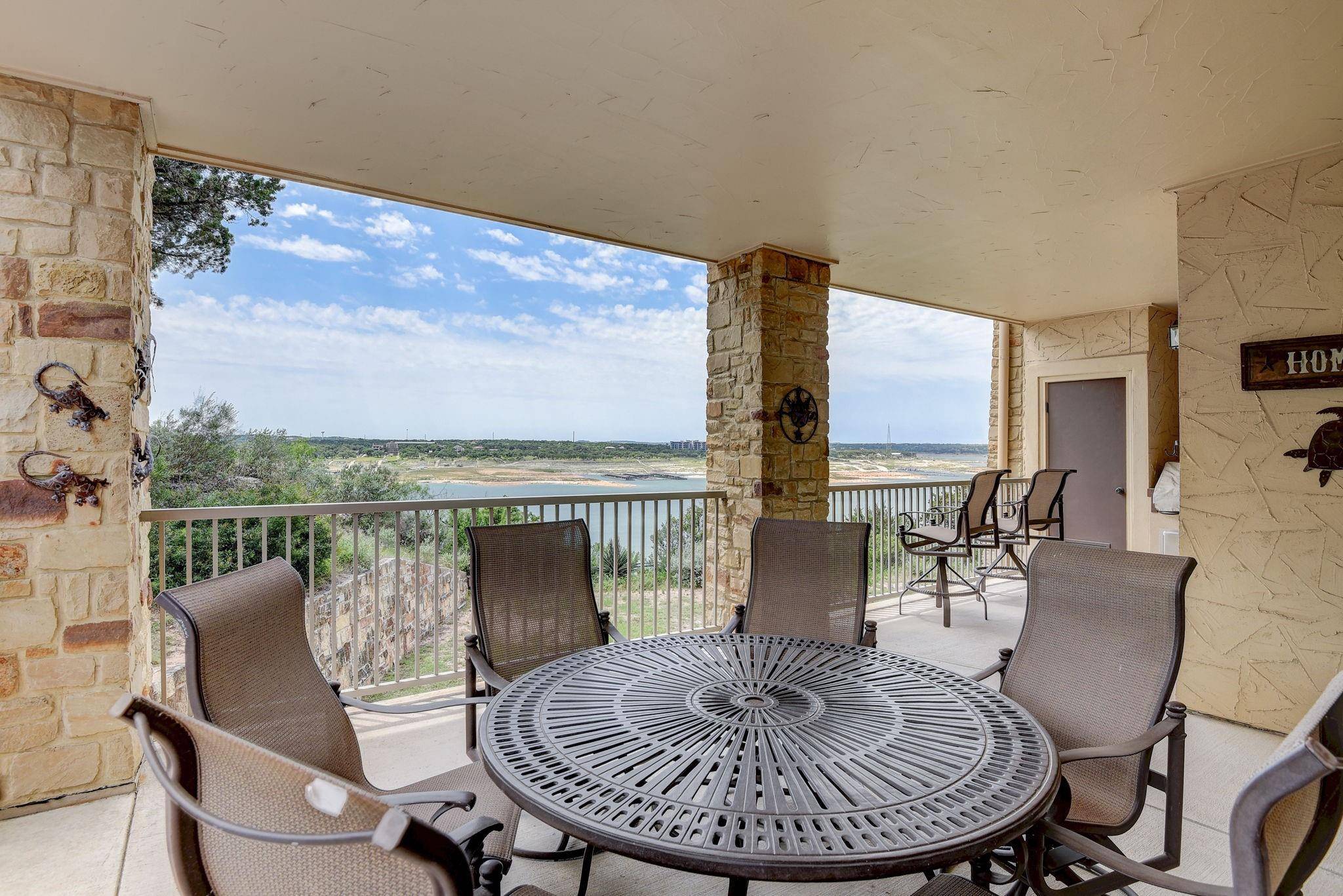 Jonestown, TX 78645,6600 Lantern View DR #201