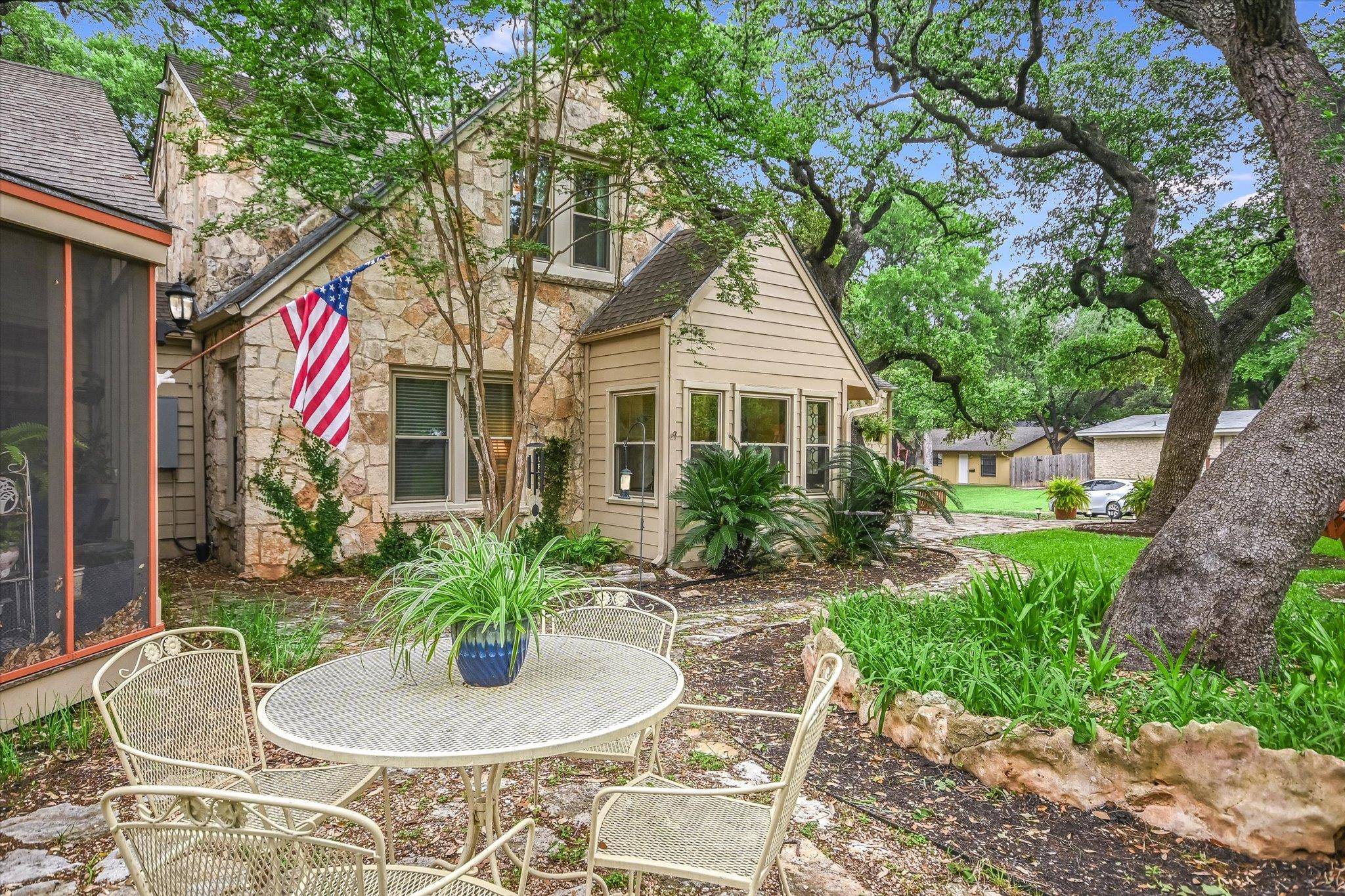 Austin, TX 78704,518 Cliff DR