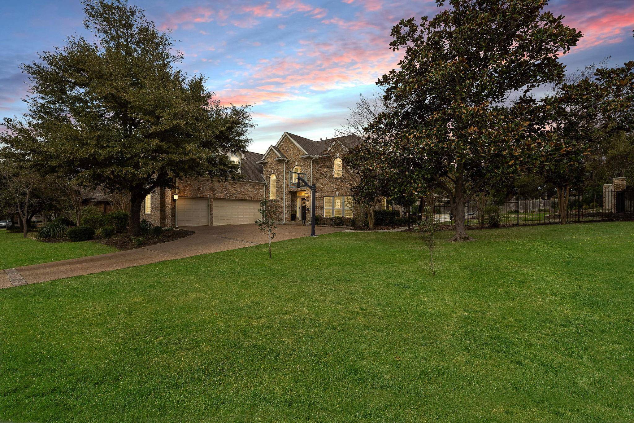 Round Rock, TX 78664,2001 Long CV