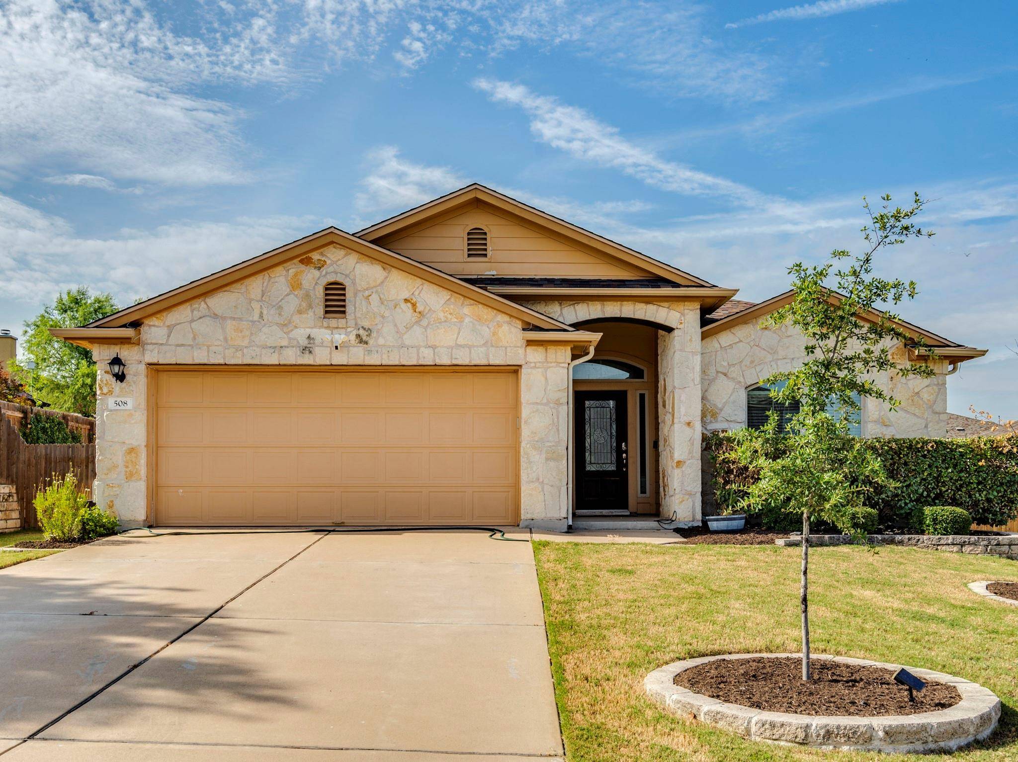 Leander, TX 78641,508 Alsatian LN