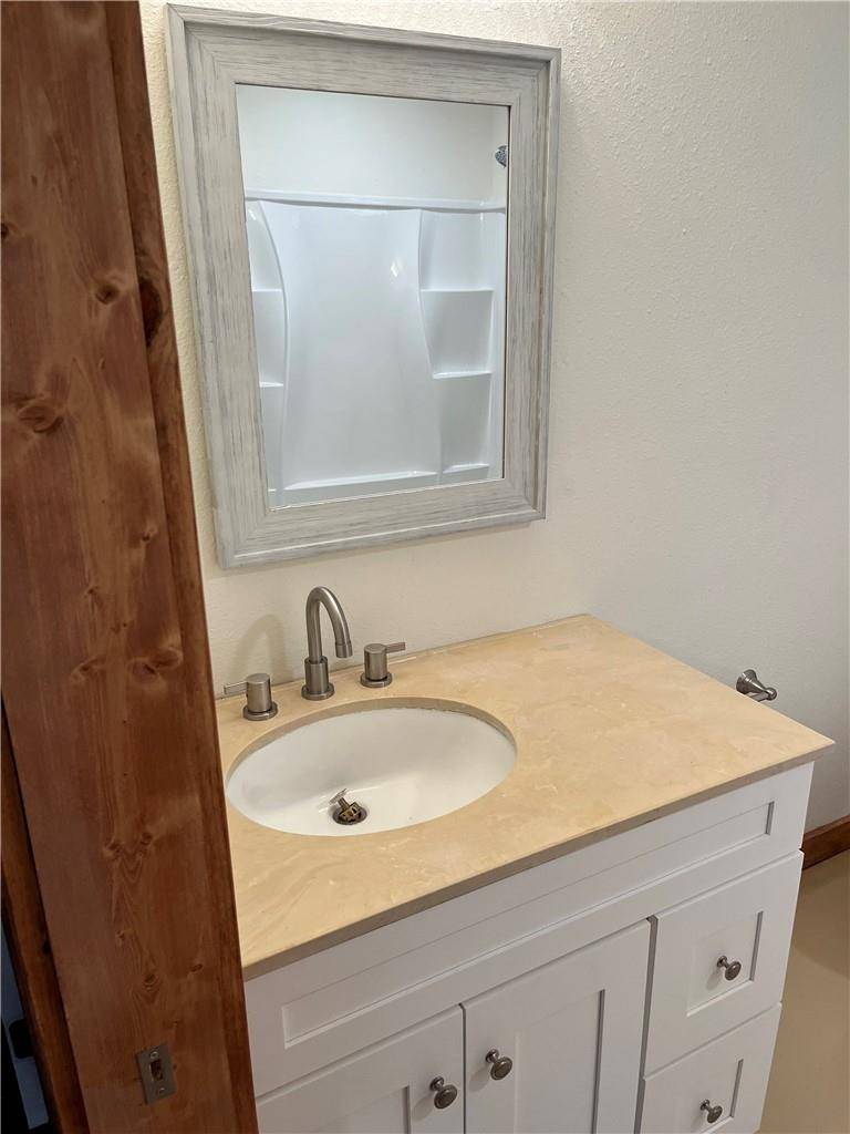 Elgin, TX 78621,106 S Avenue A #E