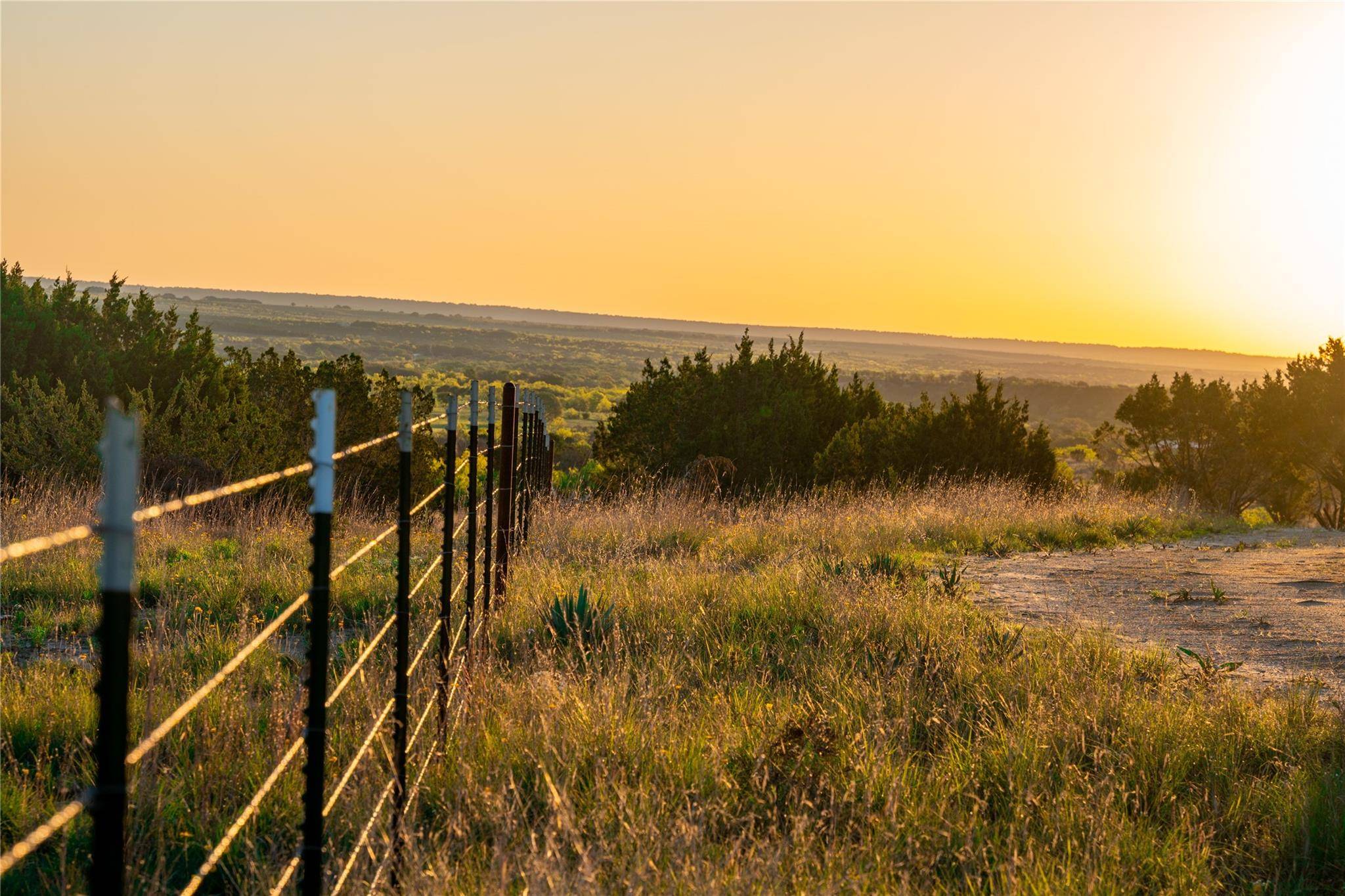 Lometa, TX 76853,15740 CR2200