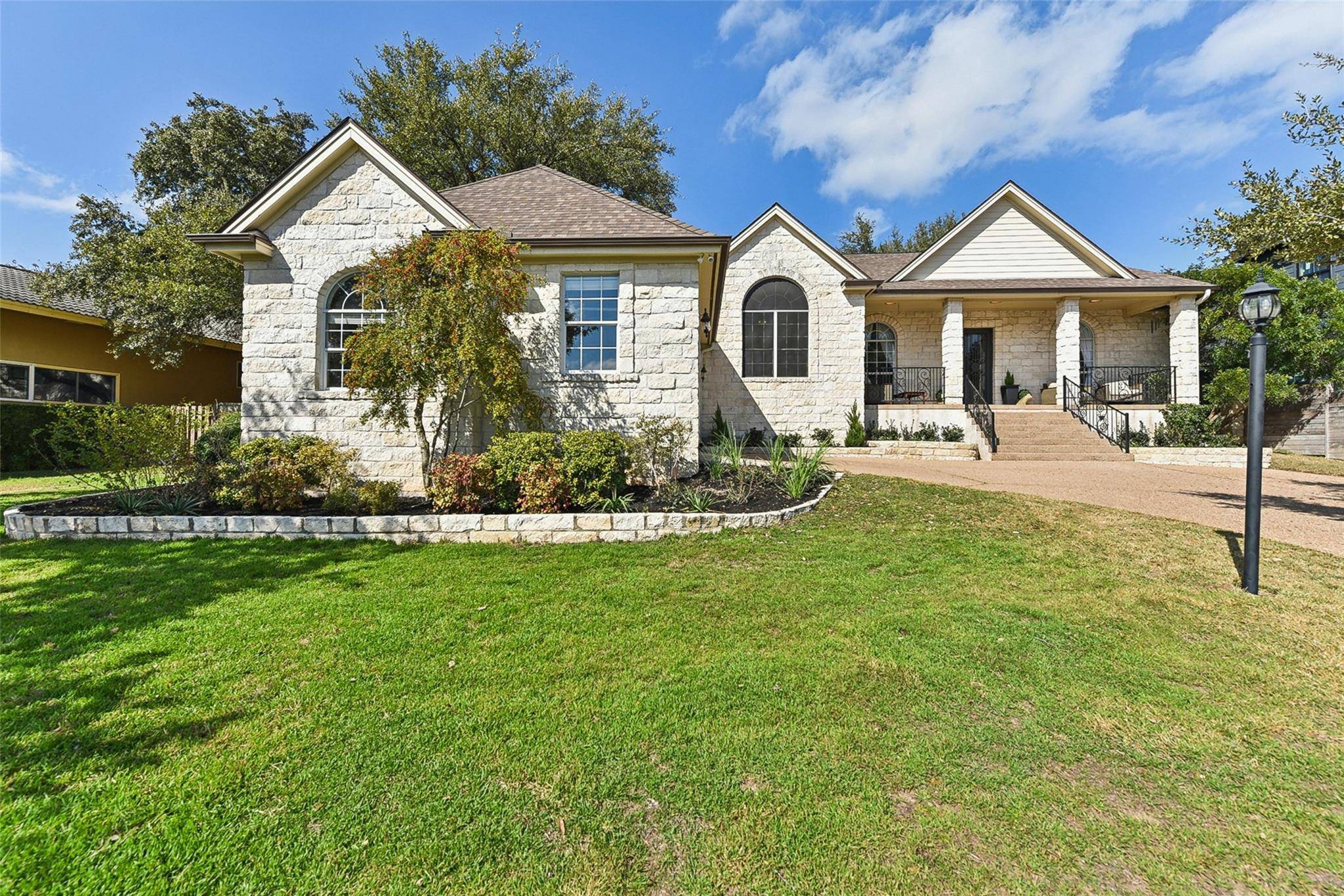 Lakeway, TX 78734,517 Flamingo BLVD