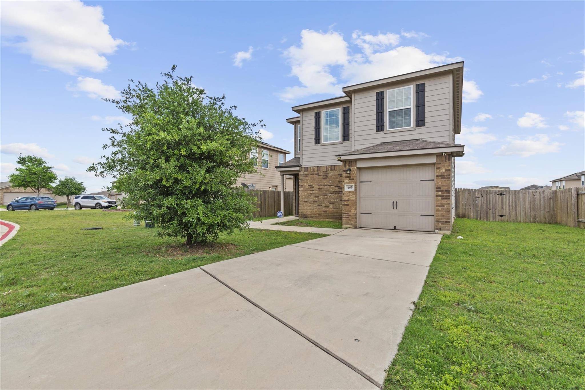 Jarrell, TX 76537,405 Yearwood LN #21C