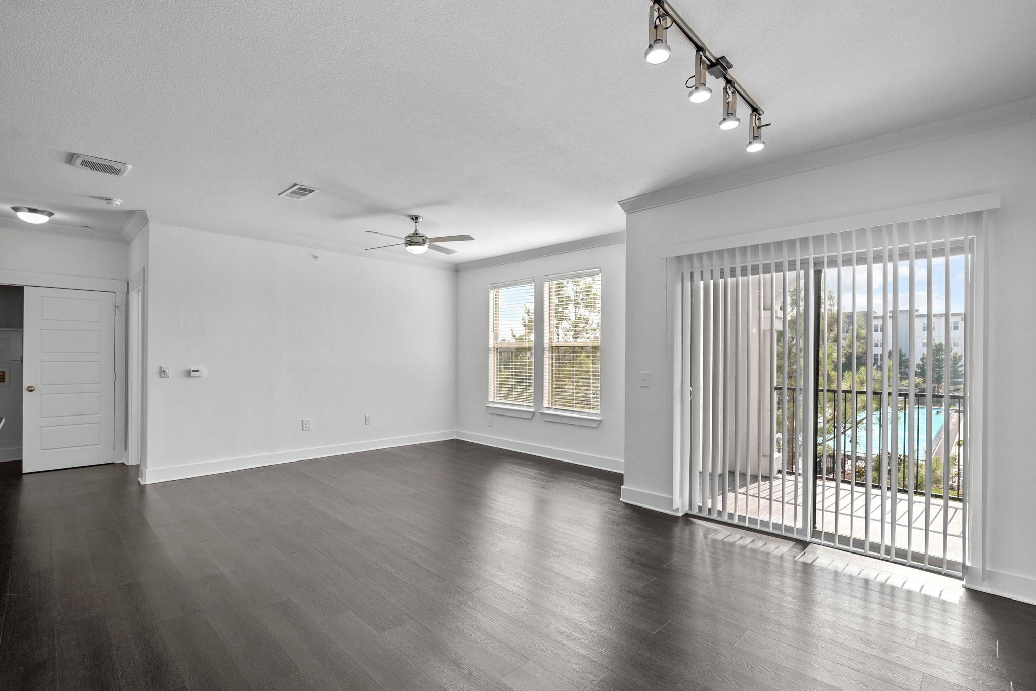 Conroe, TX 77384,366 FM 1488 RD #122