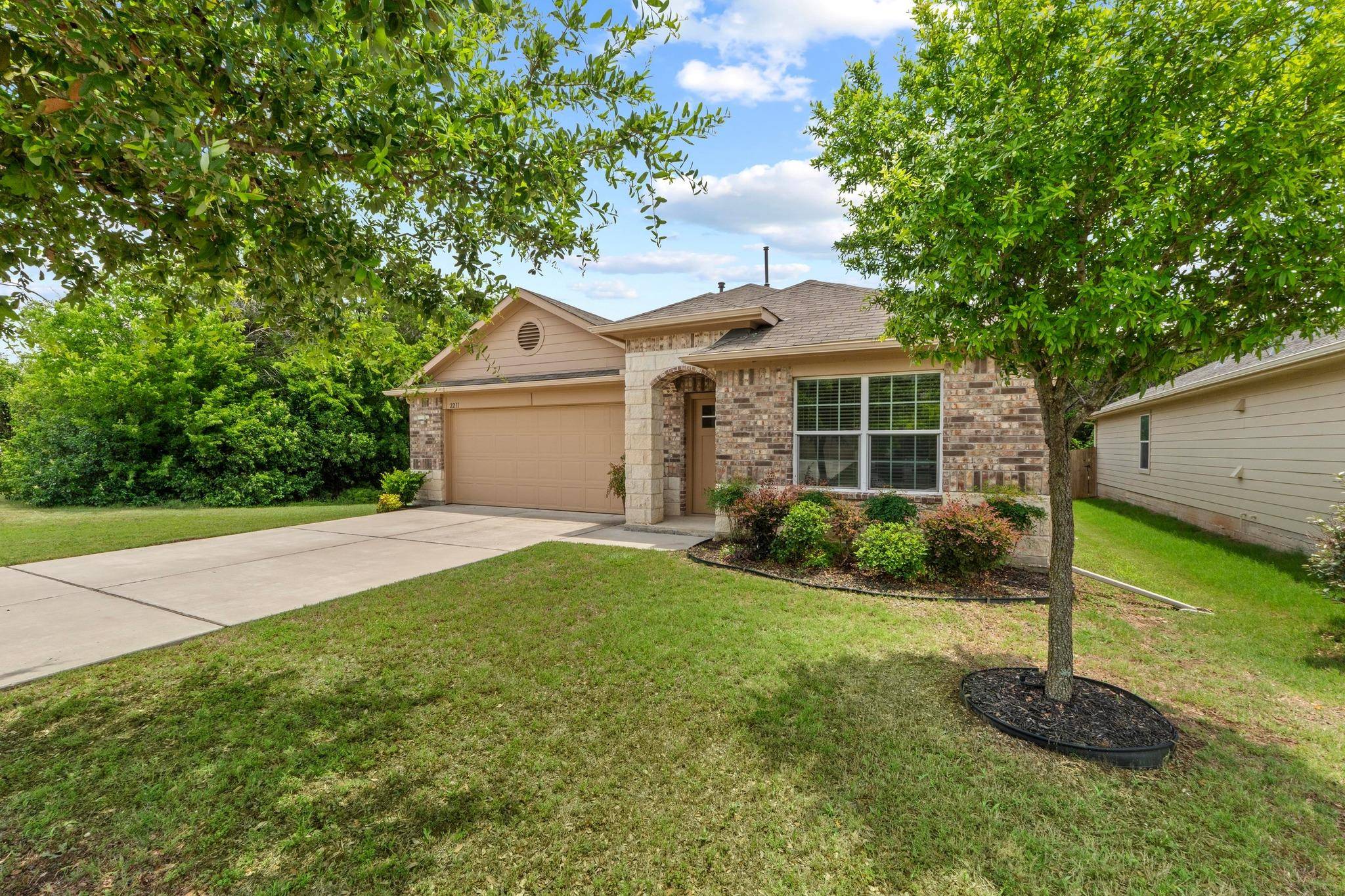 Austin, TX 78754,2211 Bettylou LN