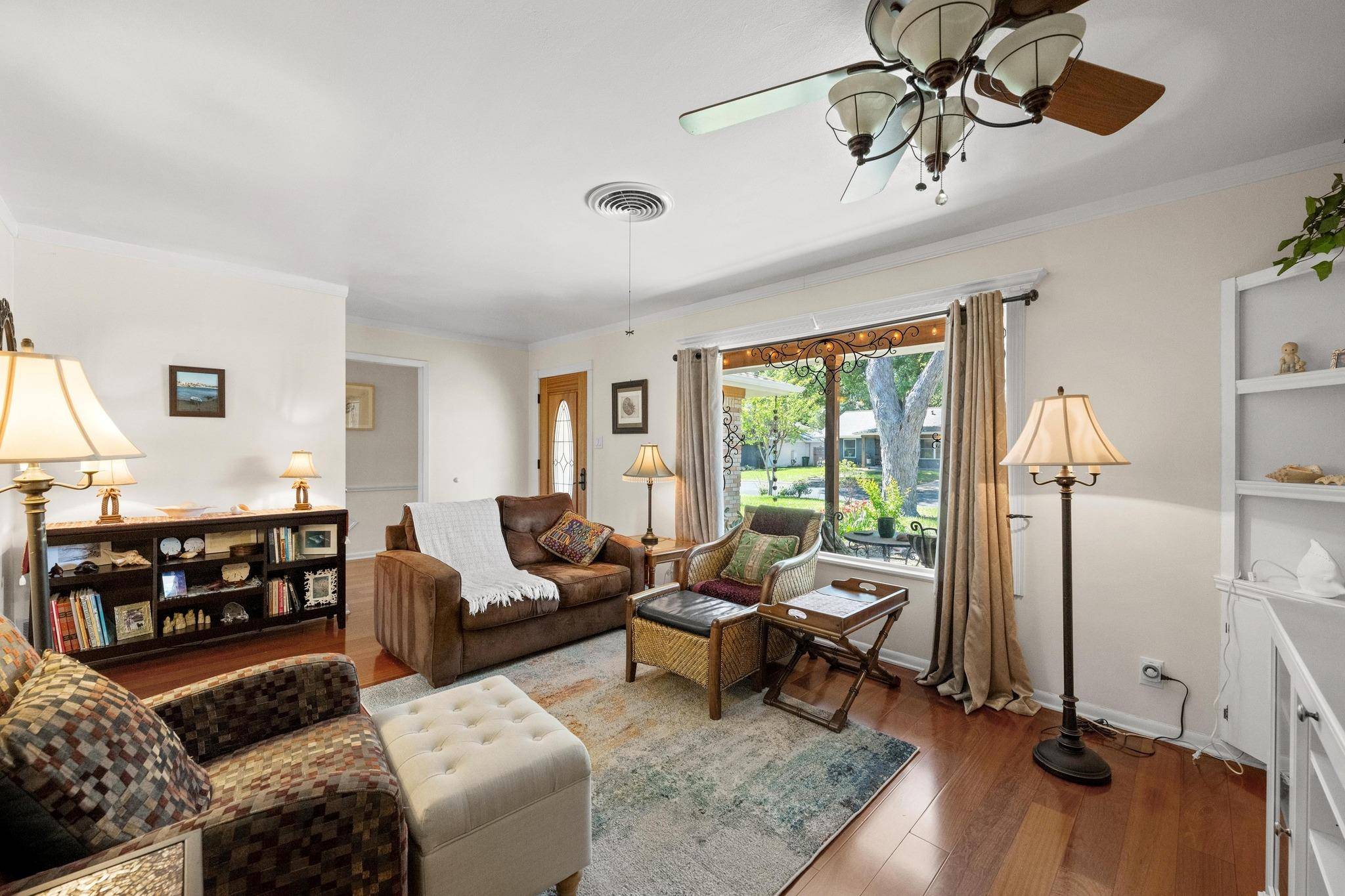 Austin, TX 78757,3202 Whiteway DR