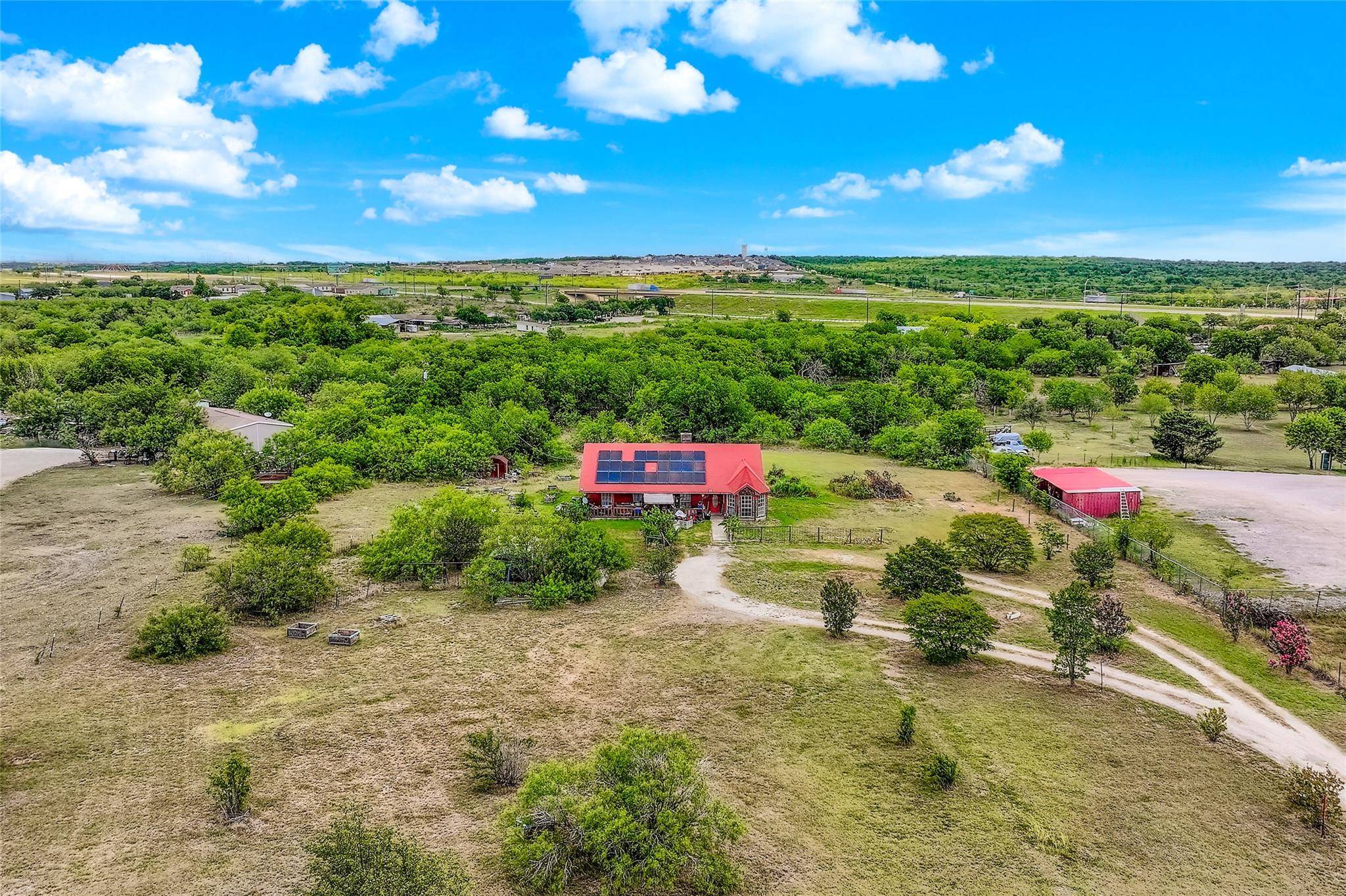Buda, TX 78610,8548 Old Lockhart RD