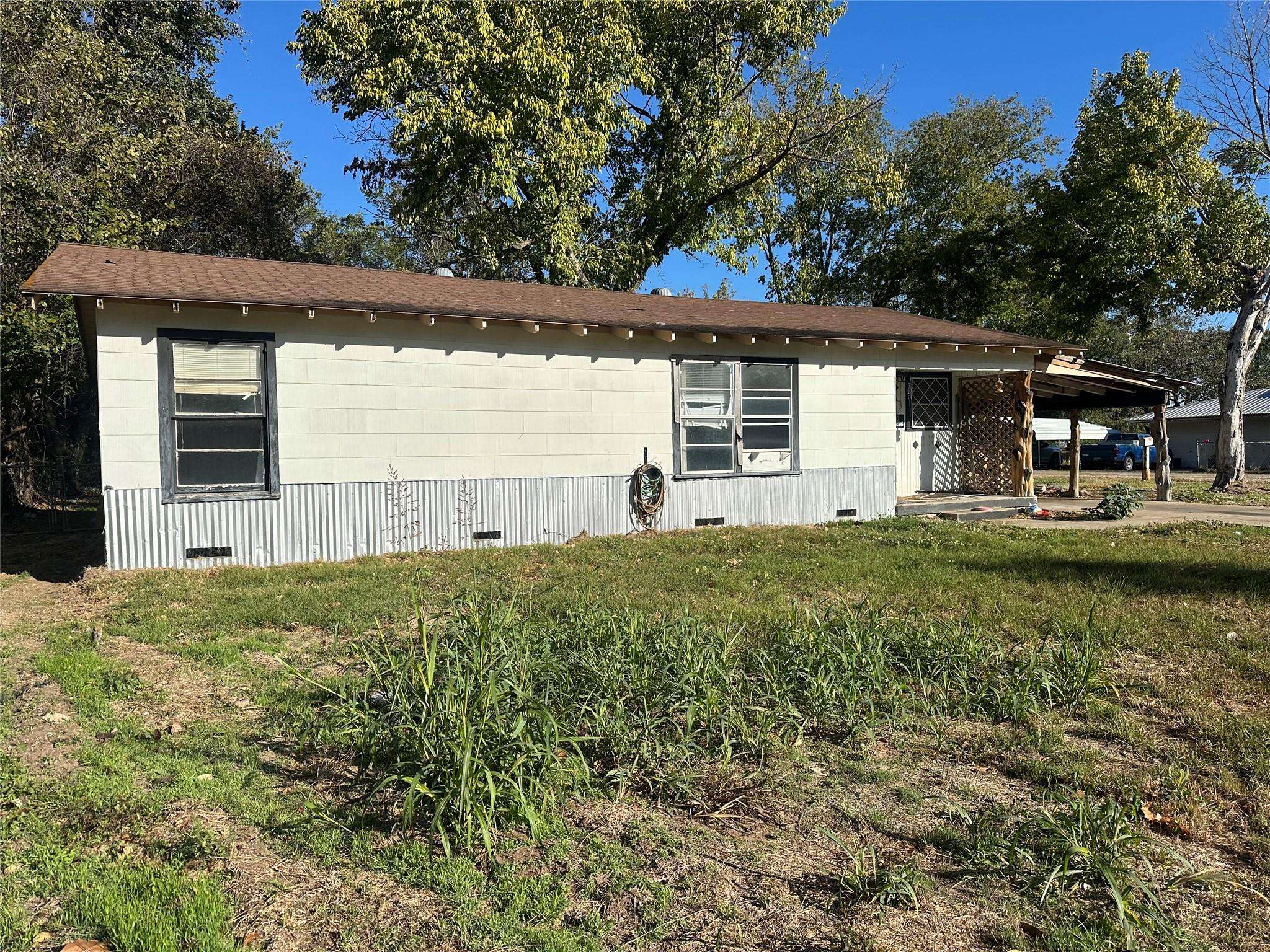 Rockdale, TX 76567,485 Crestview DR