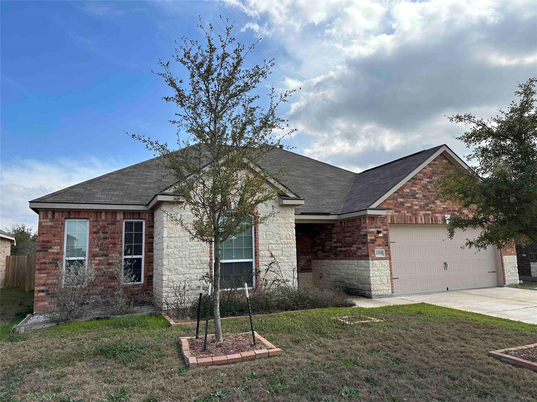 Kyle, TX 78640,1555 Twin Estates DR