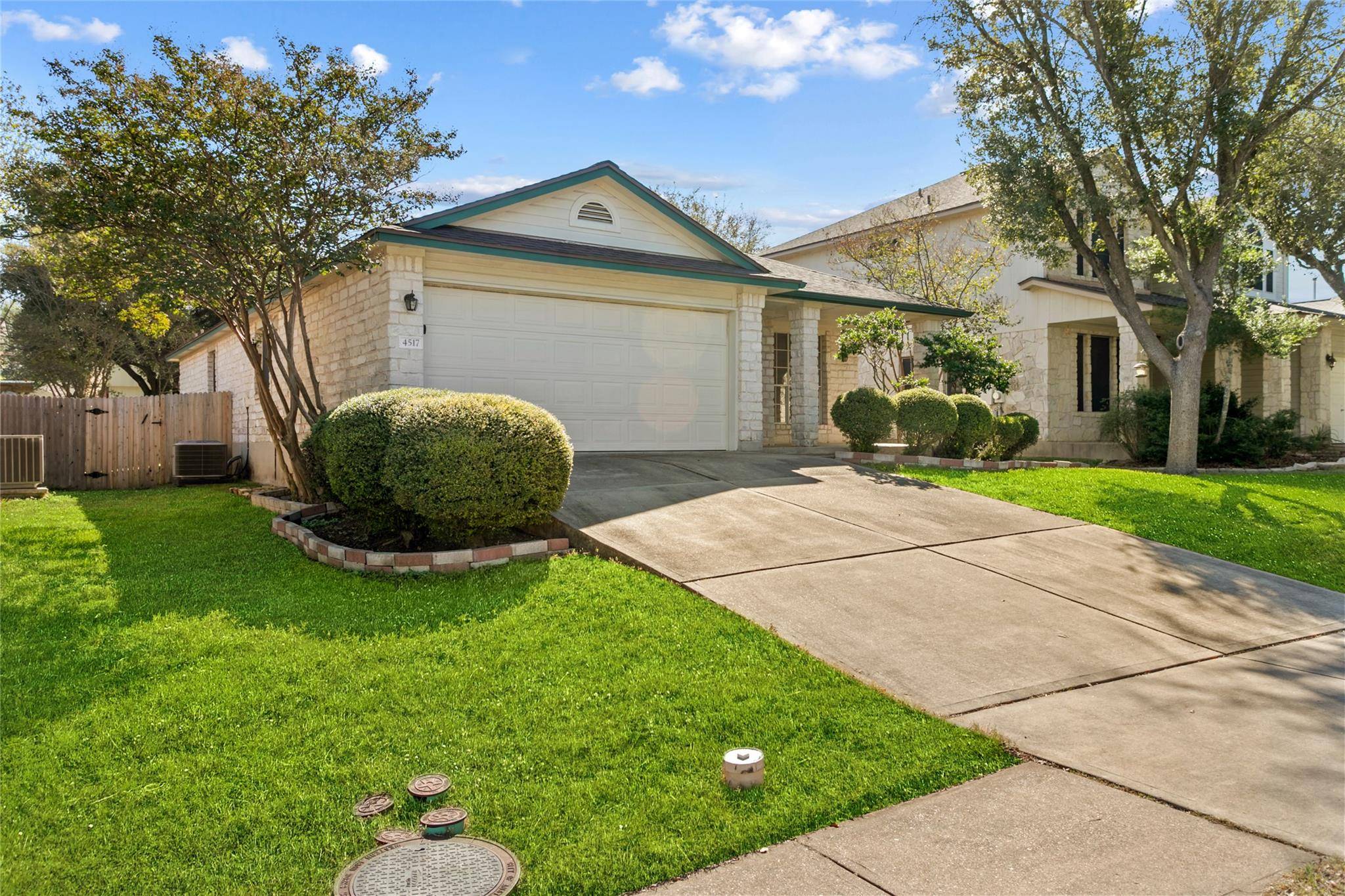 Austin, TX 78749,4517 Corran Ferry LOOP