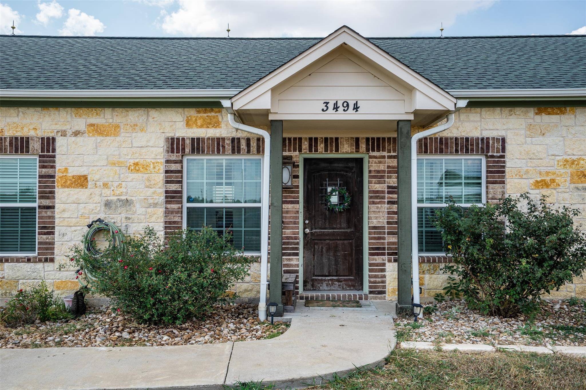 Elgin, TX 78621,3494 County Road 464