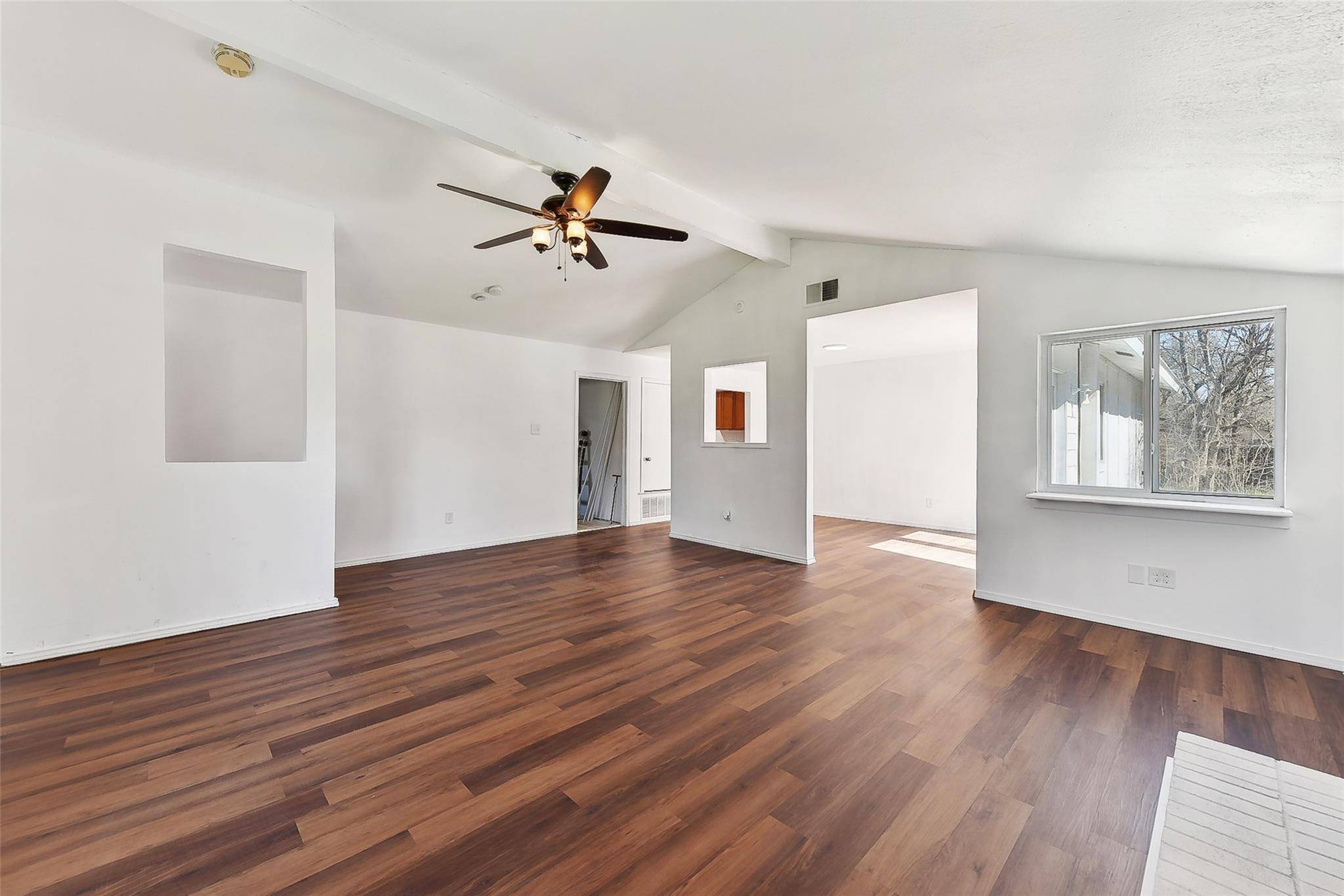 Austin, TX 78749,3810 Leafield DR