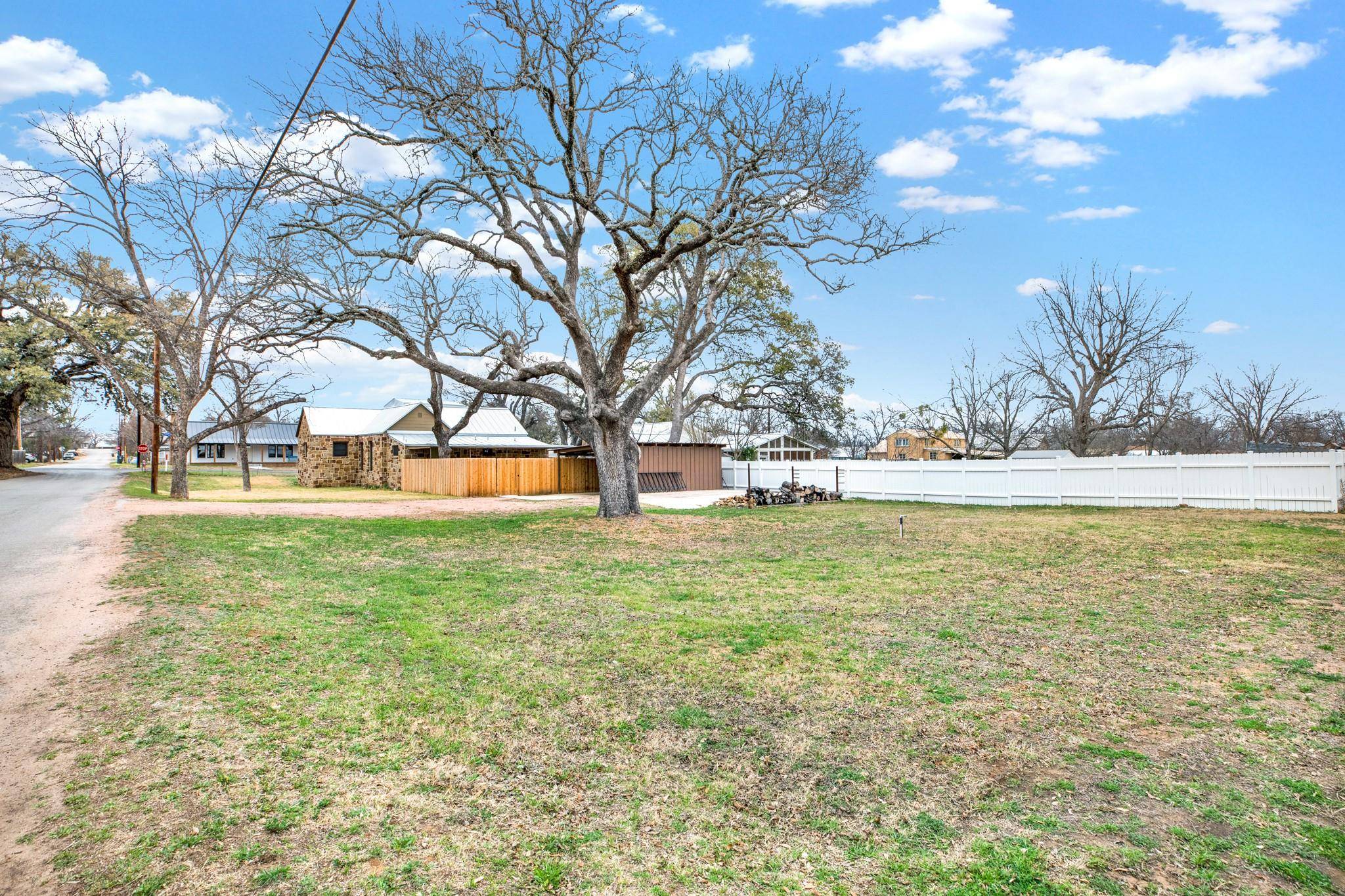 Mason, TX 76856,543 Westmoreland ST
