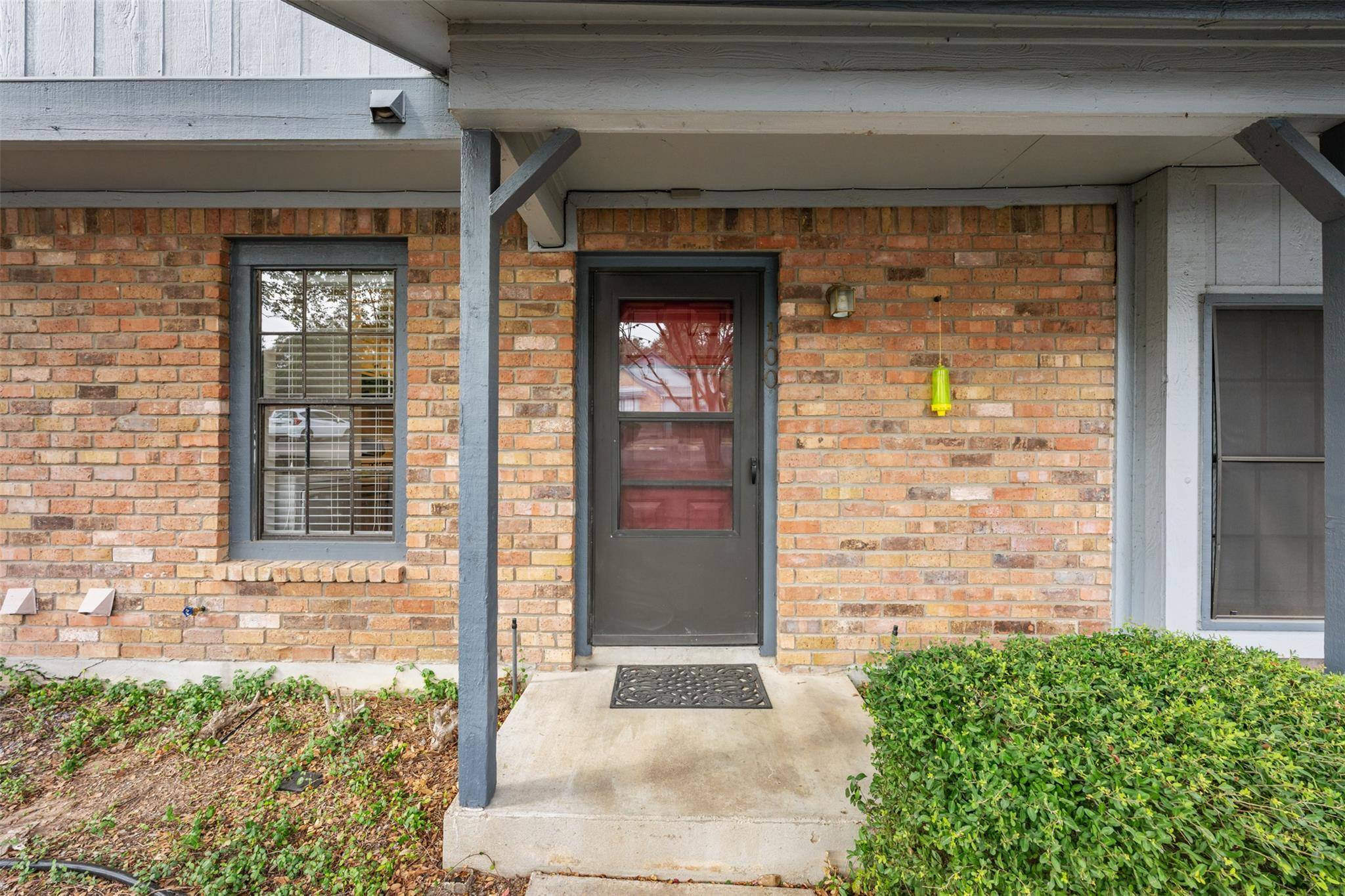 Austin, TX 78758,1411 N Gracy Farms LN N #100