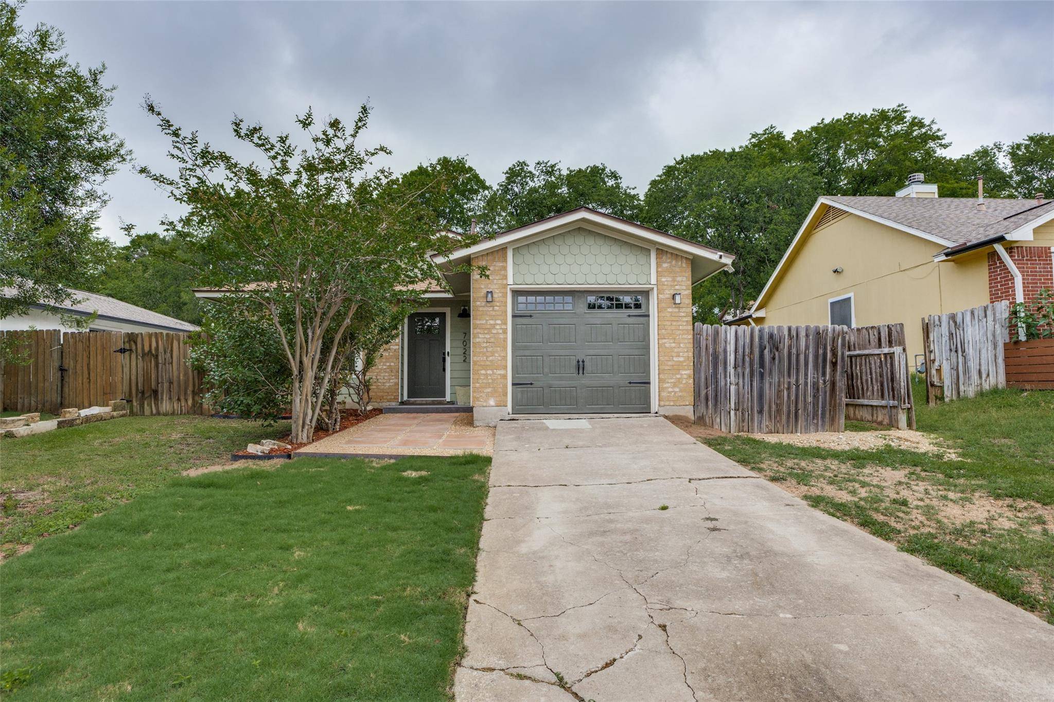 Austin, TX 78724,7022 Hillcroft DR