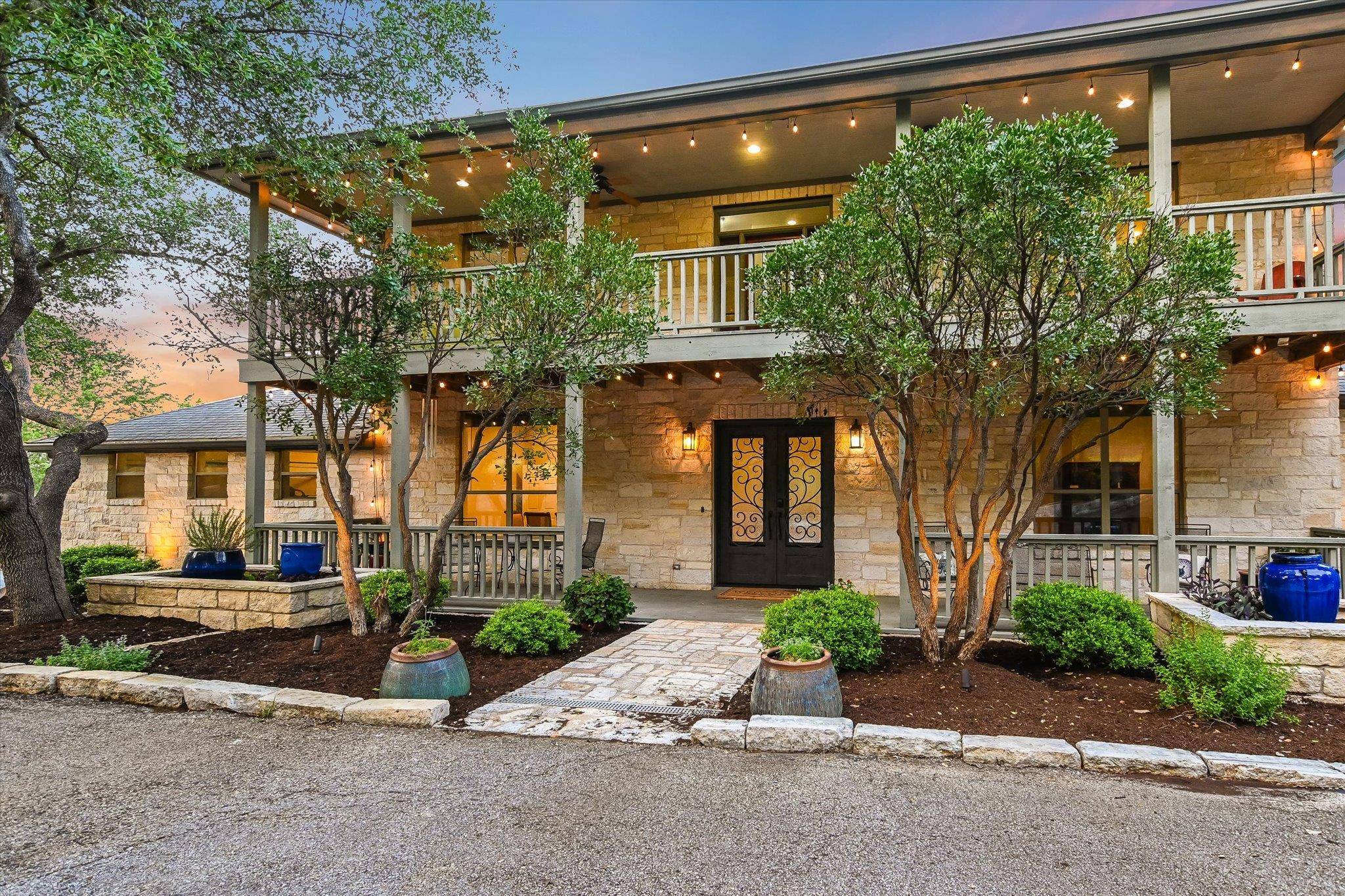 Austin, TX 78733,277 S Commons Ford RD
