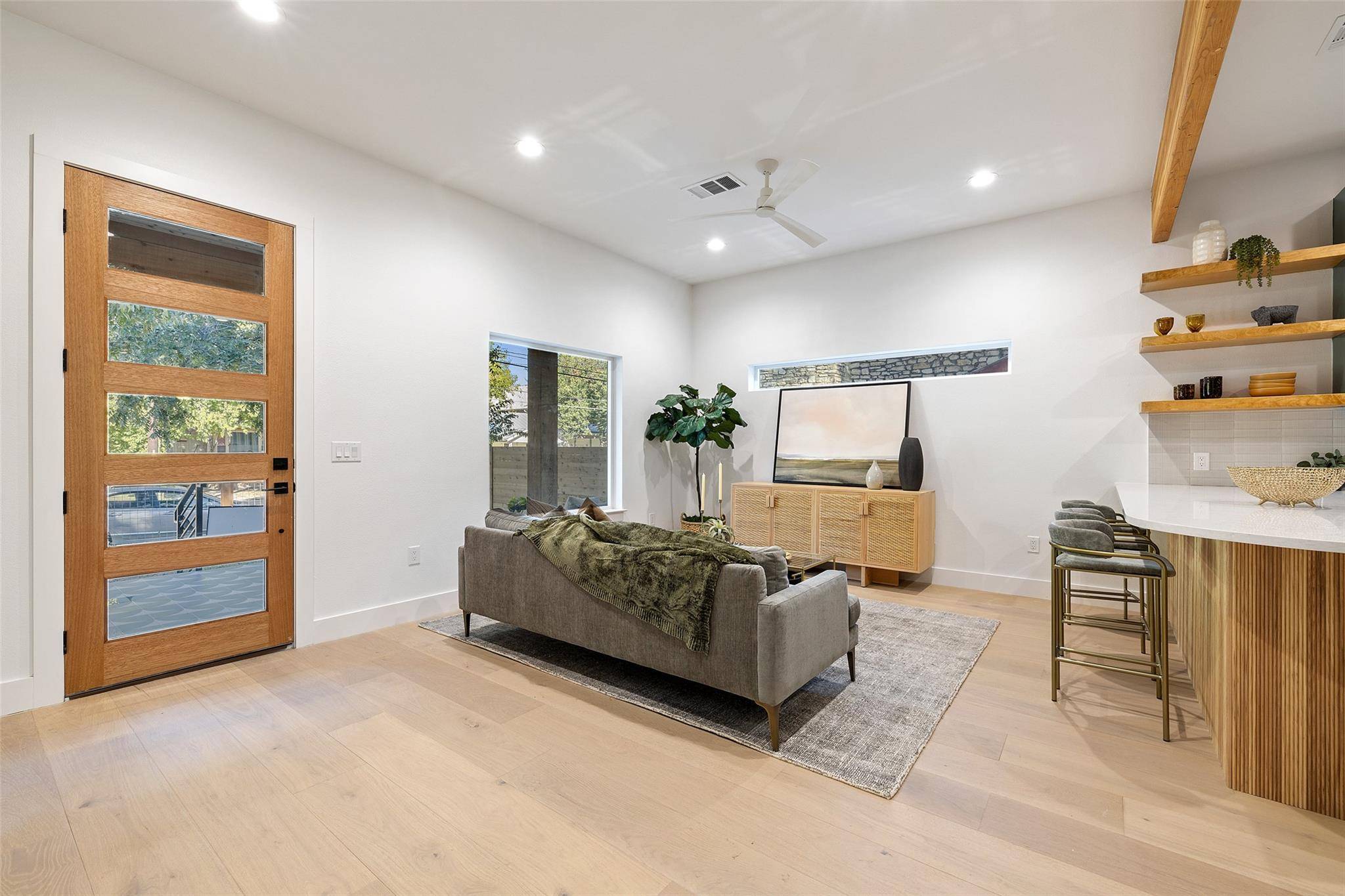 Austin, TX 78702,1209 Canterbury ST