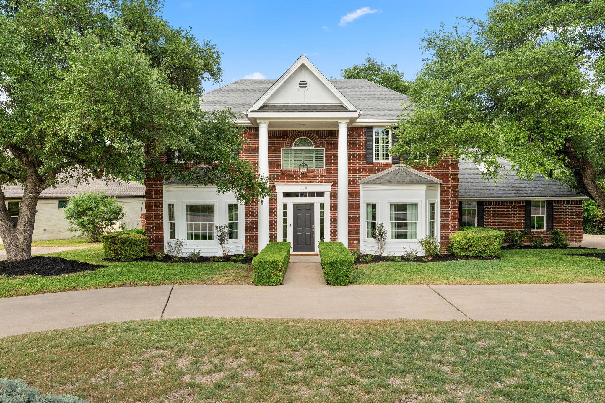 Lakeway, TX 78734,558 Peterson LN