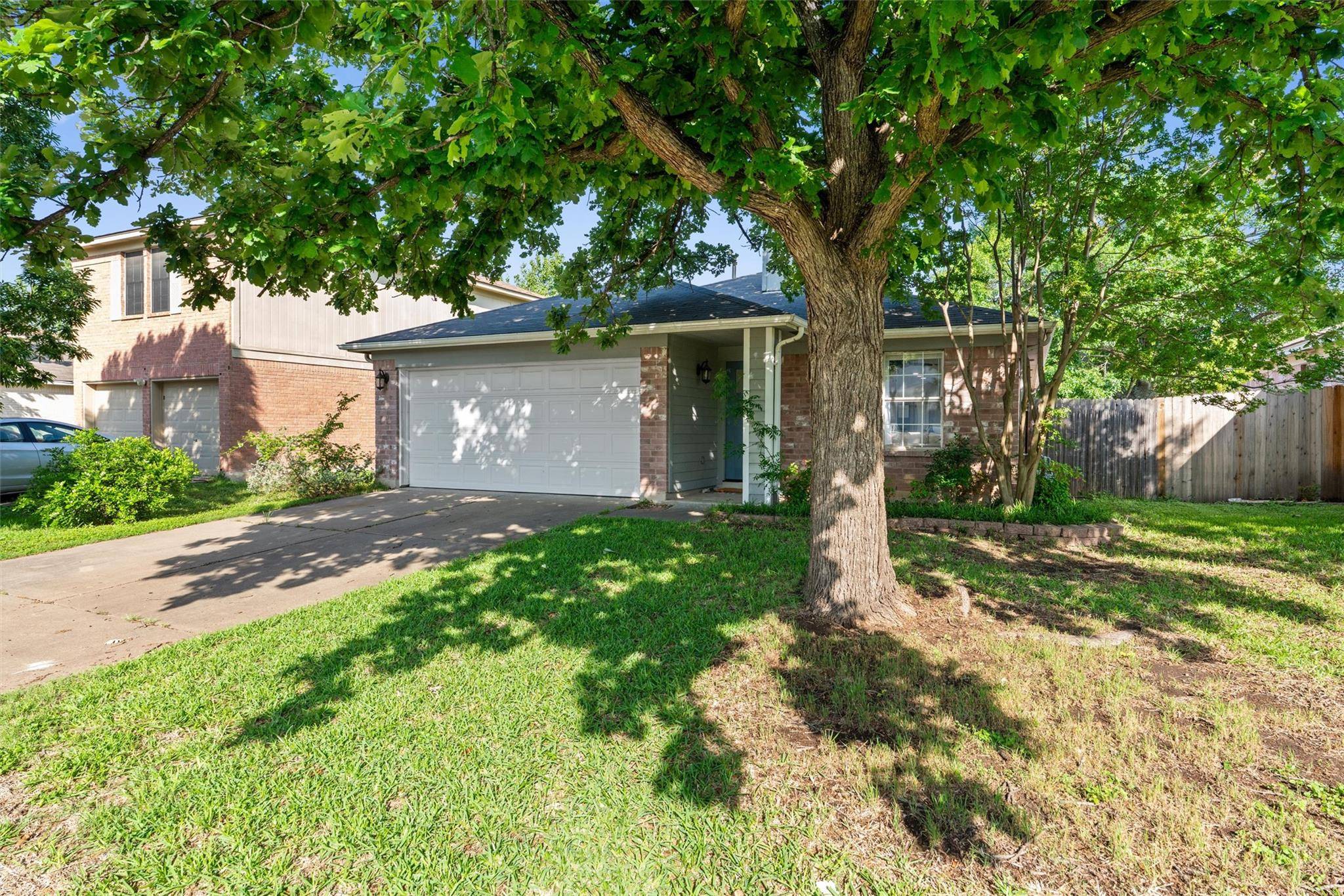 Pflugerville, TX 78660,1102 Hughmont DR
