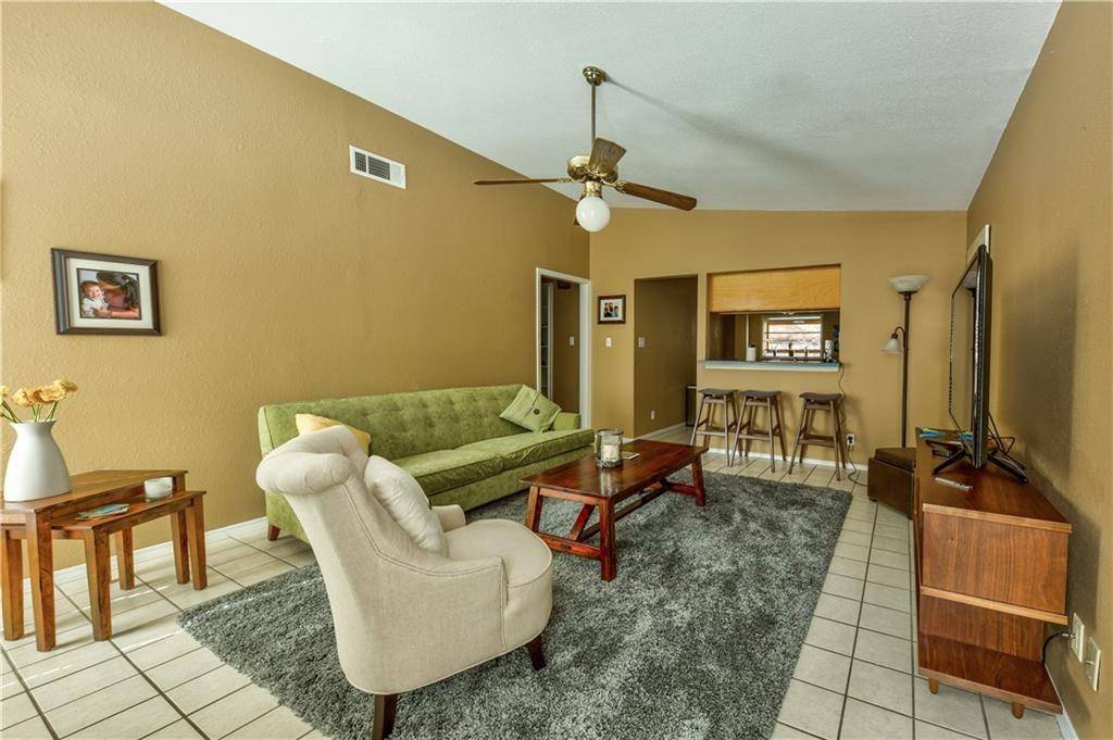 Austin, TX 78759,11902 Broad Oaks DR