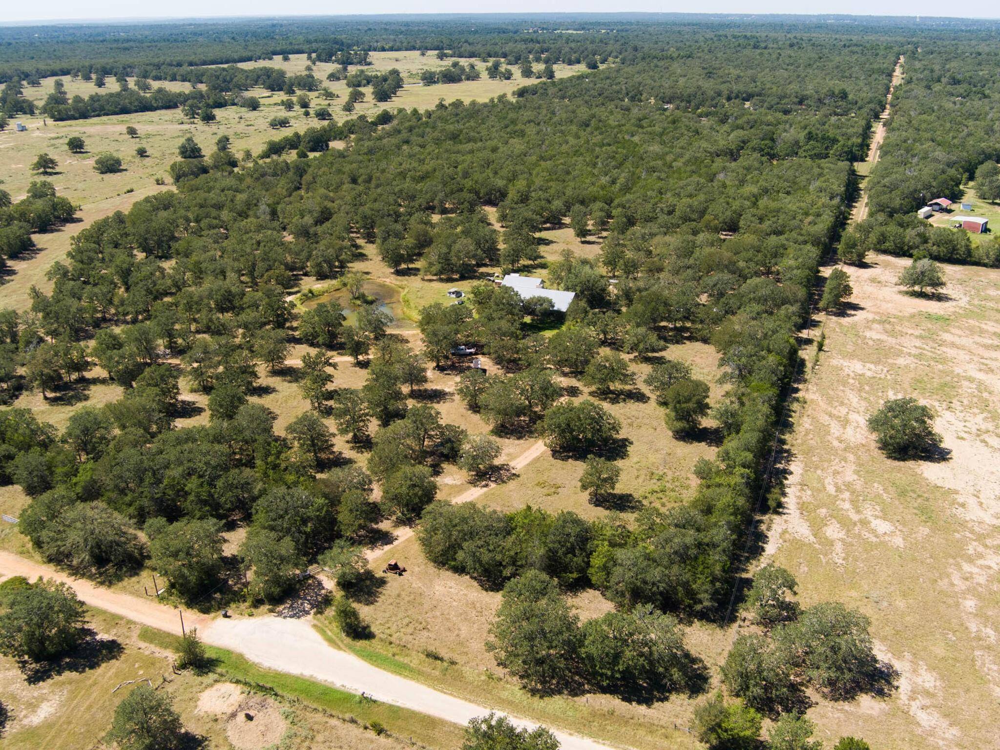 Paige, TX 78659,294 Lois LN