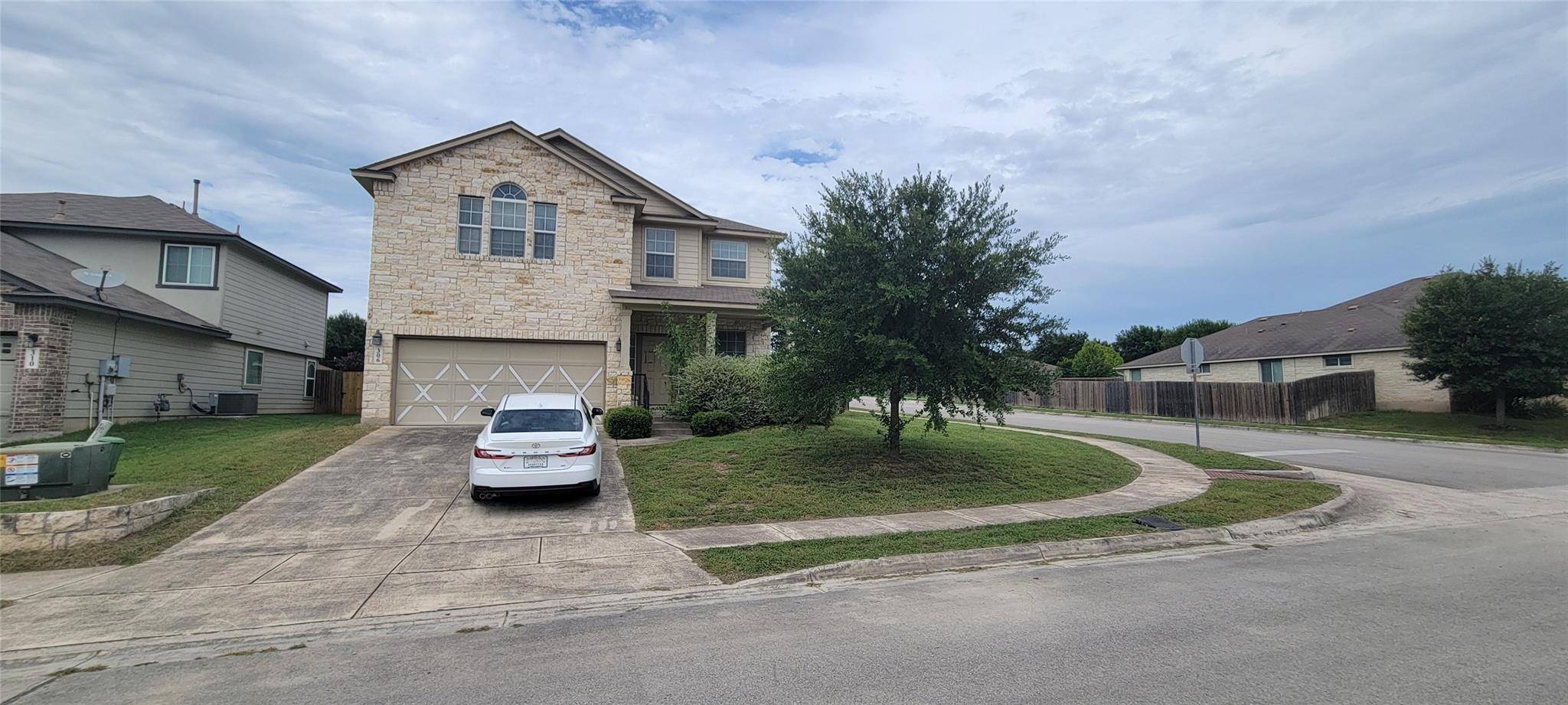 New Braunfels, TX 78130,306 Oak Creek WAY