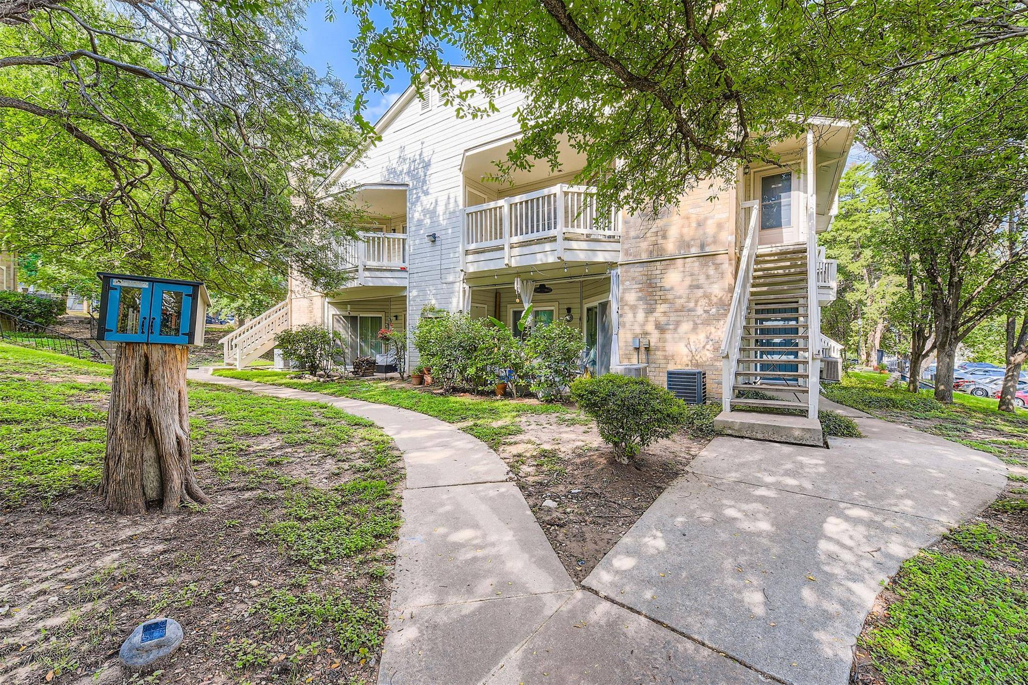 Austin, TX 78741,2450 Wickersham LN #712