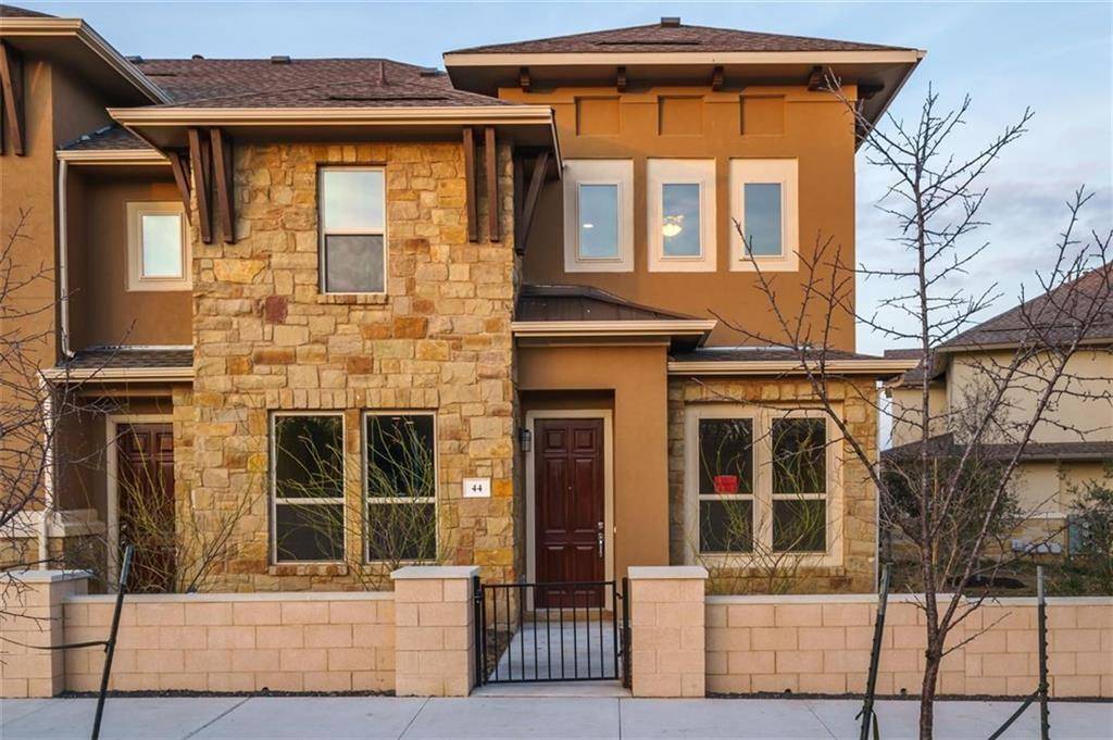 Austin, TX 78741,6814 E Riverside DR #44