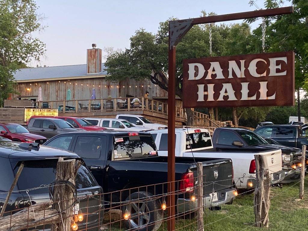 Dripping Springs, TX 78620,385 Country LN