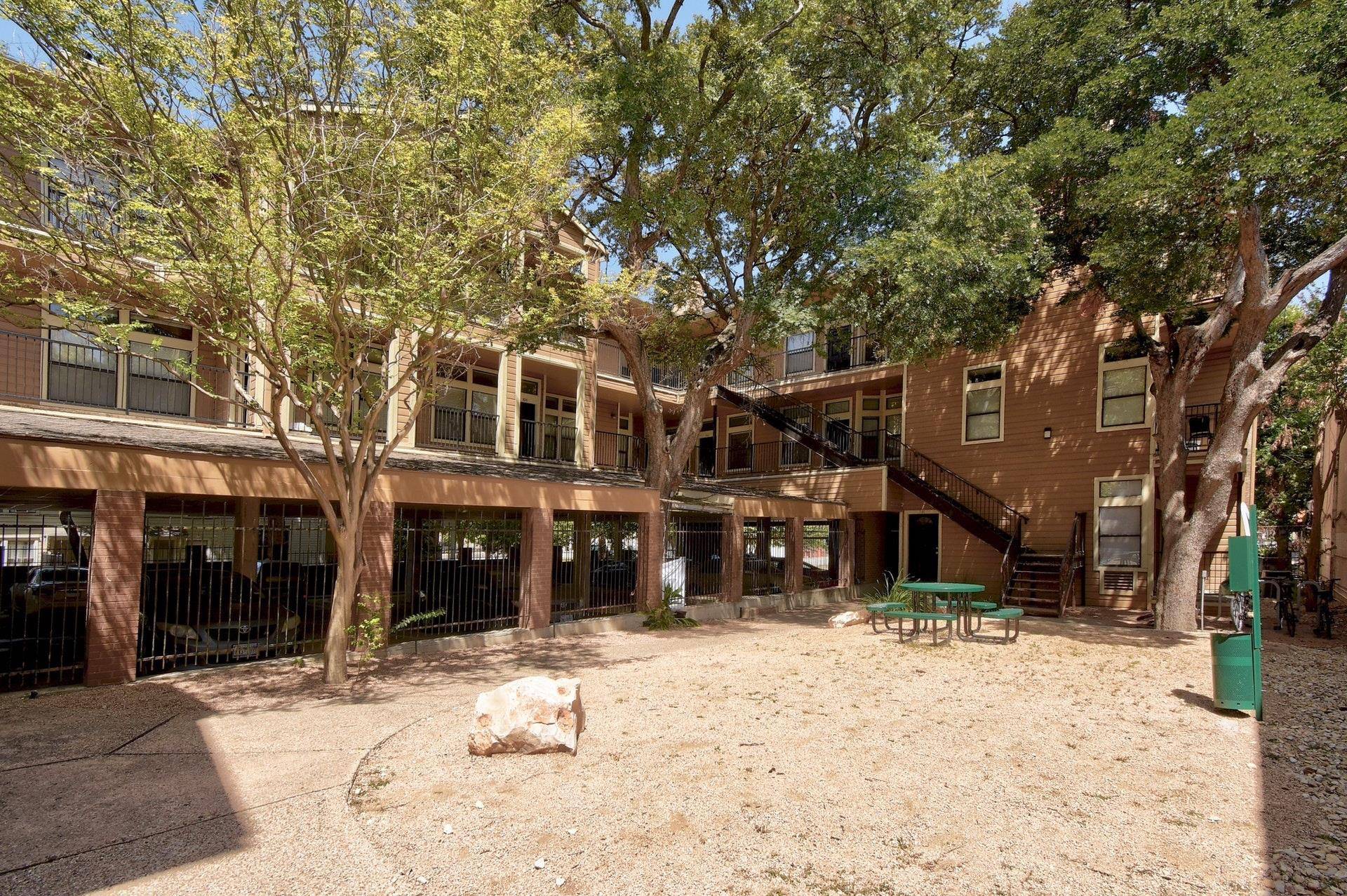Austin, TX 78705,2802 Nueces ST #205