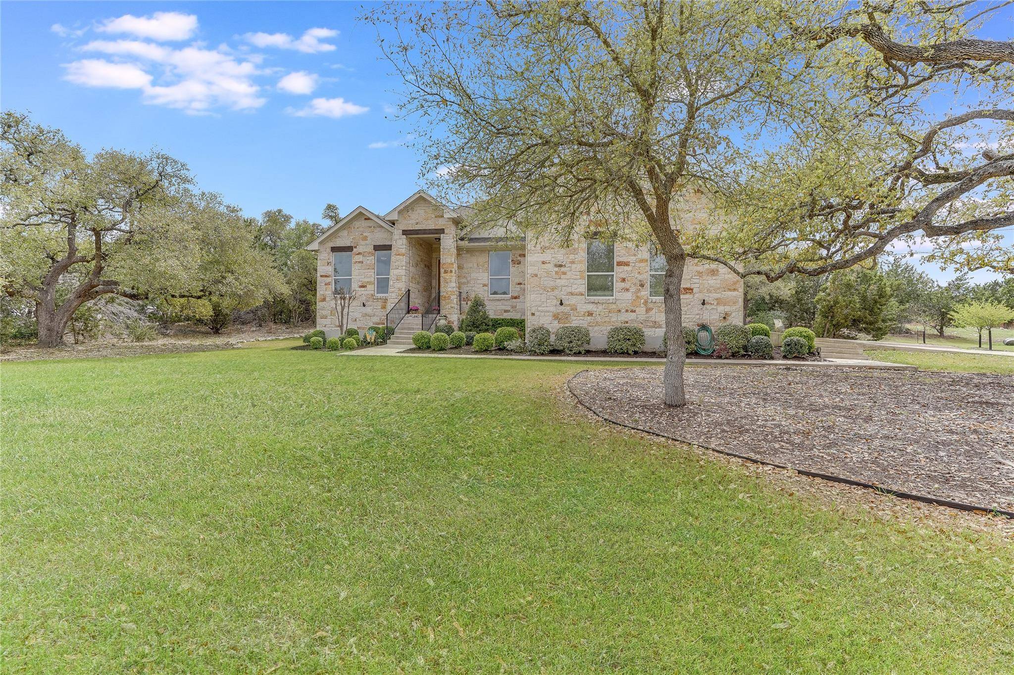 Driftwood, TX 78619,334 Sapling DR