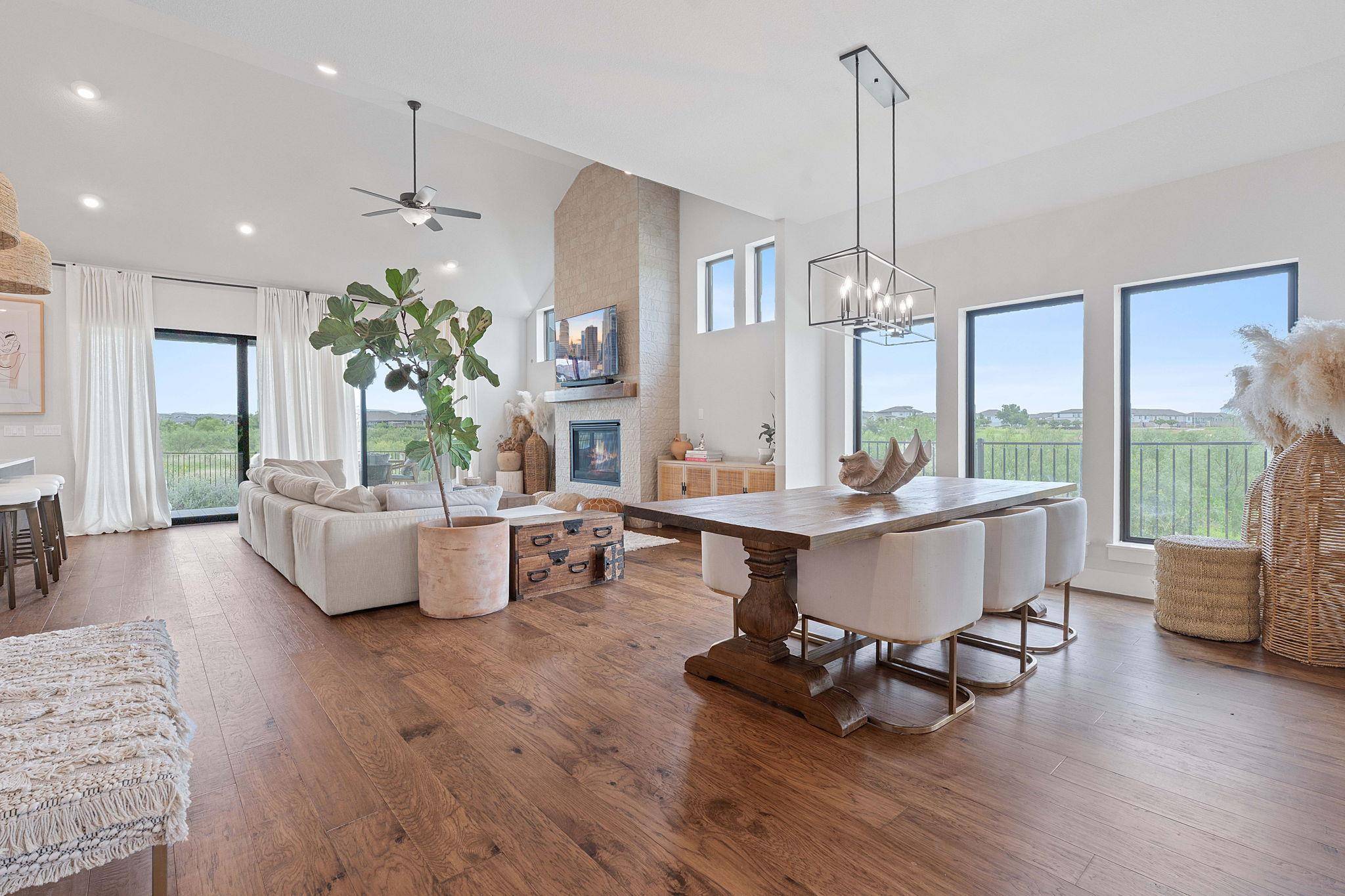 Austin, TX 78744,8400 Ambergill CT