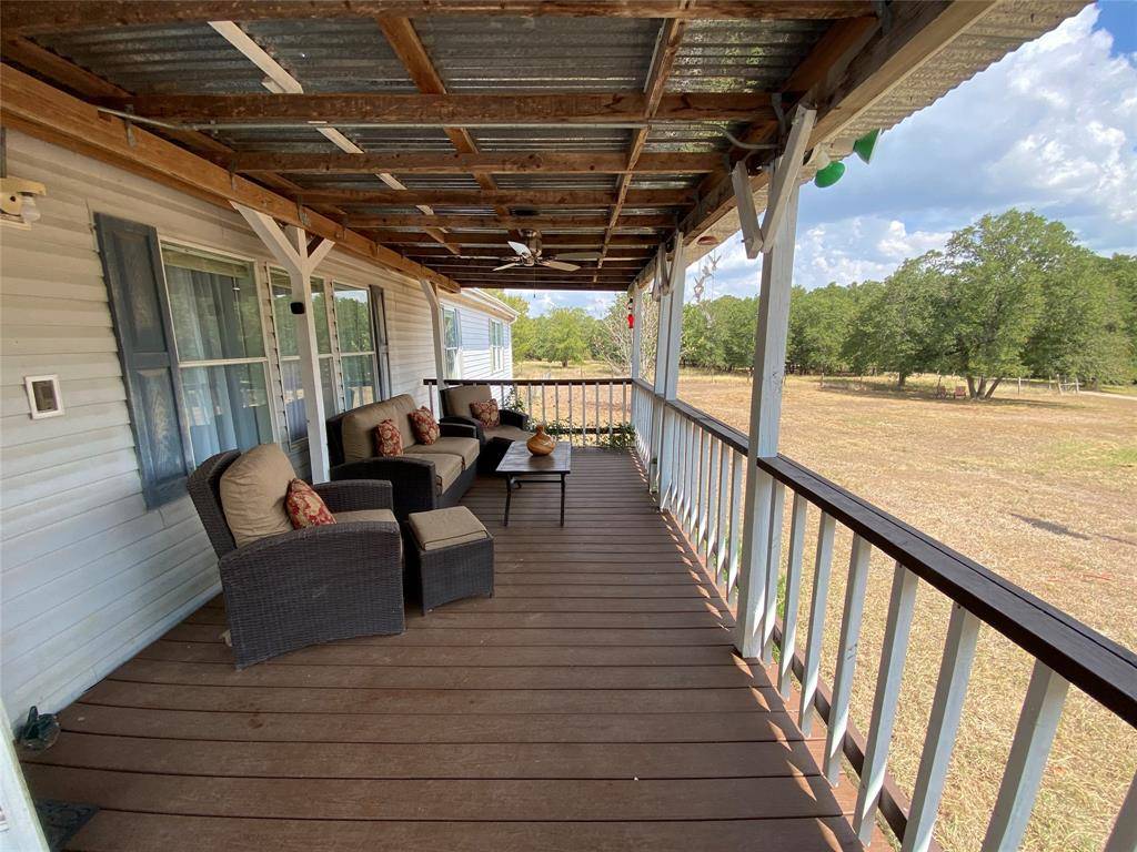 Paige, TX 78659,119 Lois LN