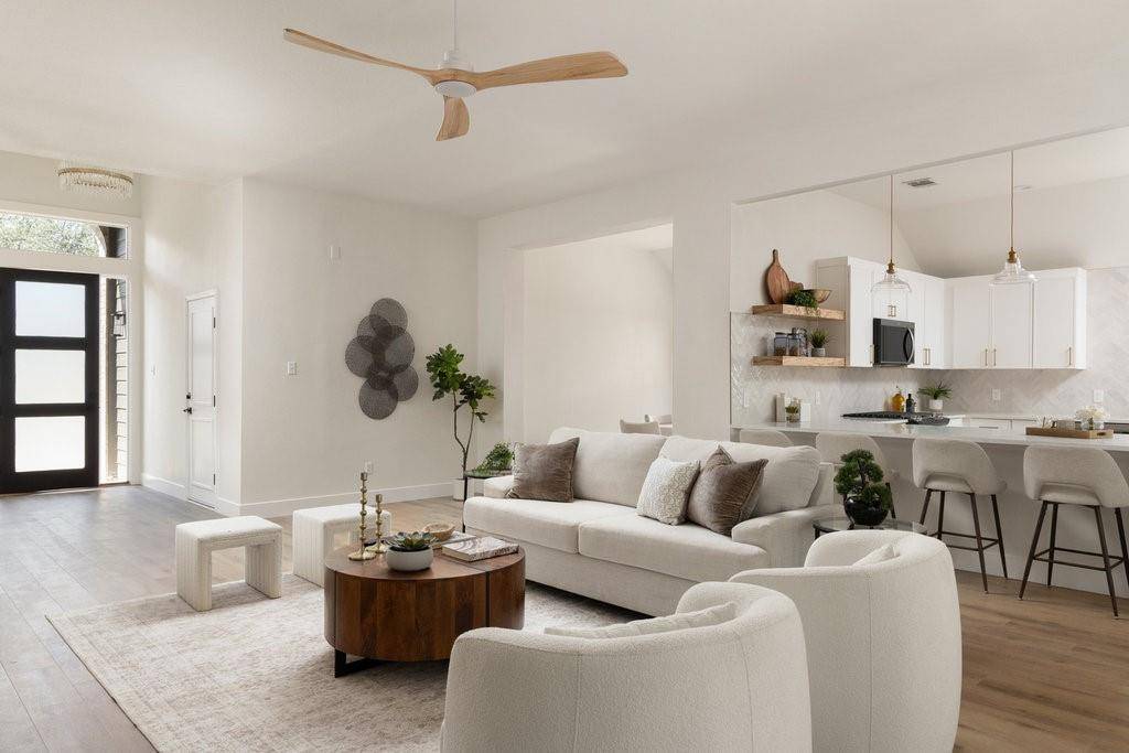 Austin, TX 78749,5800 Magee BND