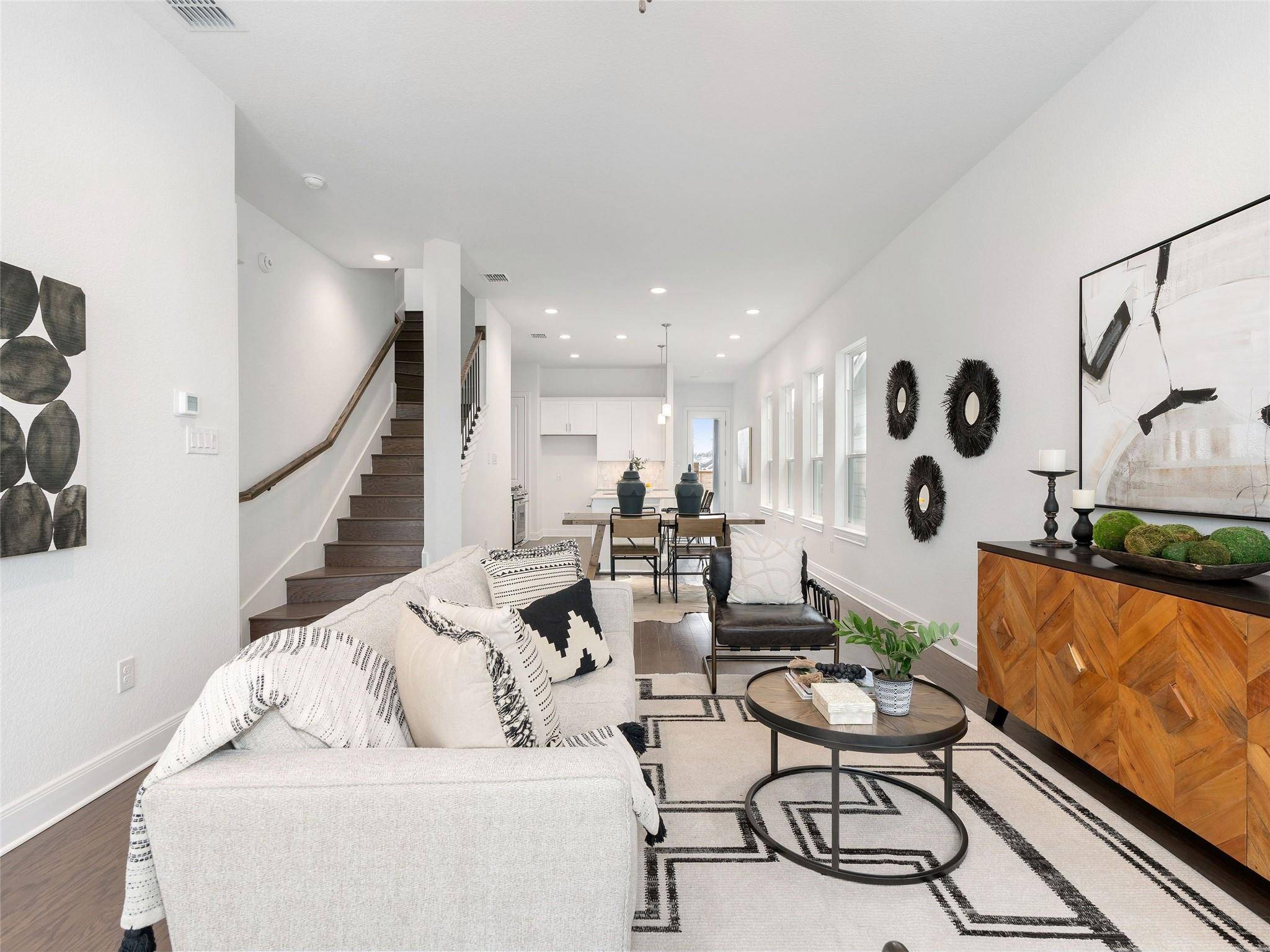 New Braunfels, TX 78130,771 N Academy Ave