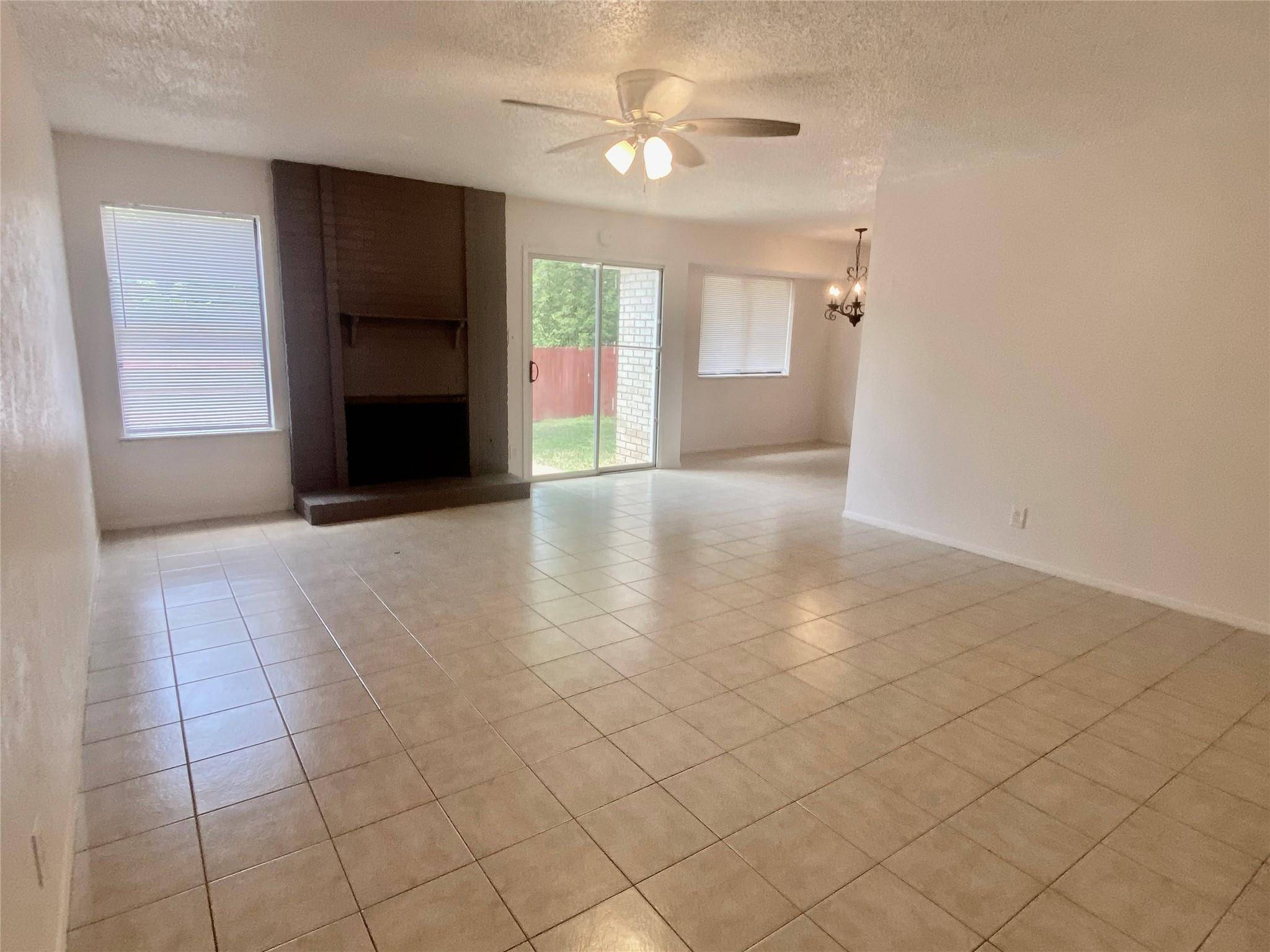 Austin, TX 78758,1202 Meadgreen DR