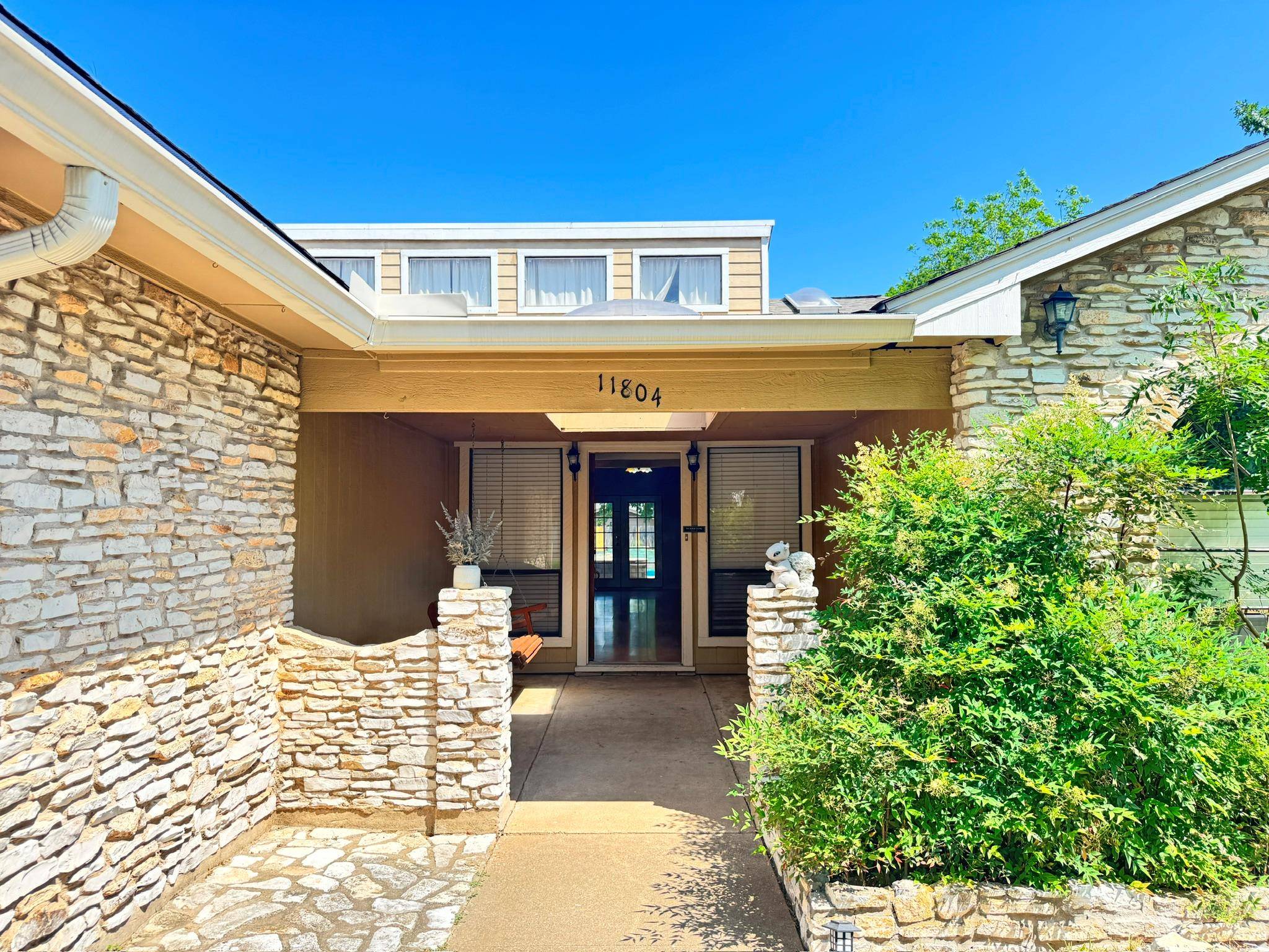 Austin, TX 78759,11804 Buckingham RD