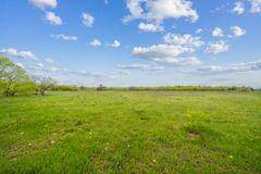 Kingsbury, TX 78638,000 Dix RD