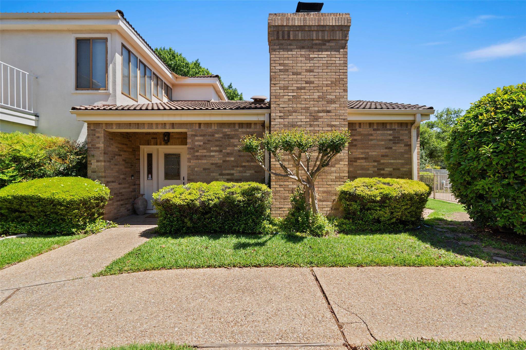 Lakeway, TX 78734,1101 Lakeway DR #D