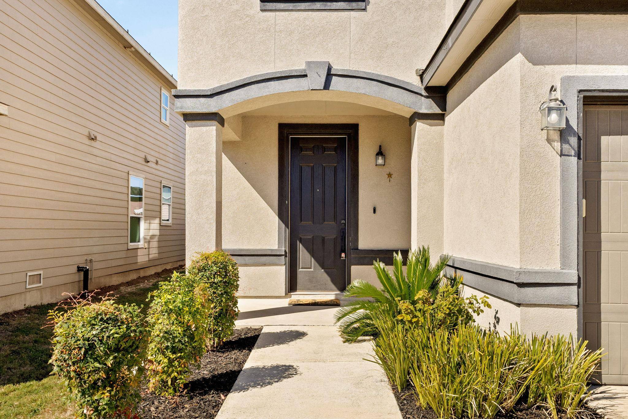 New Braunfels, TX 78130,2003 Shire Meadows