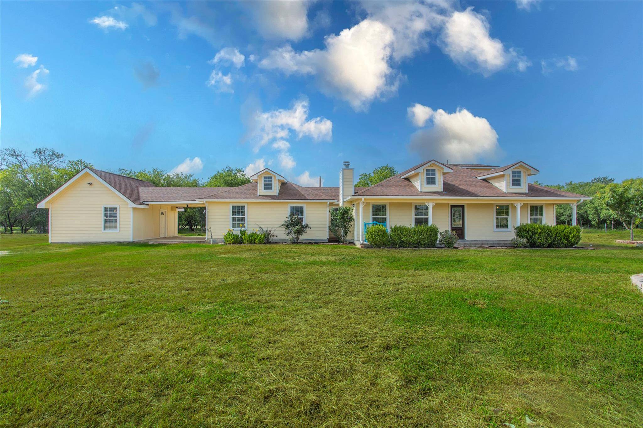 Atascosa, TX 78002,14596 Touchstone RD #3